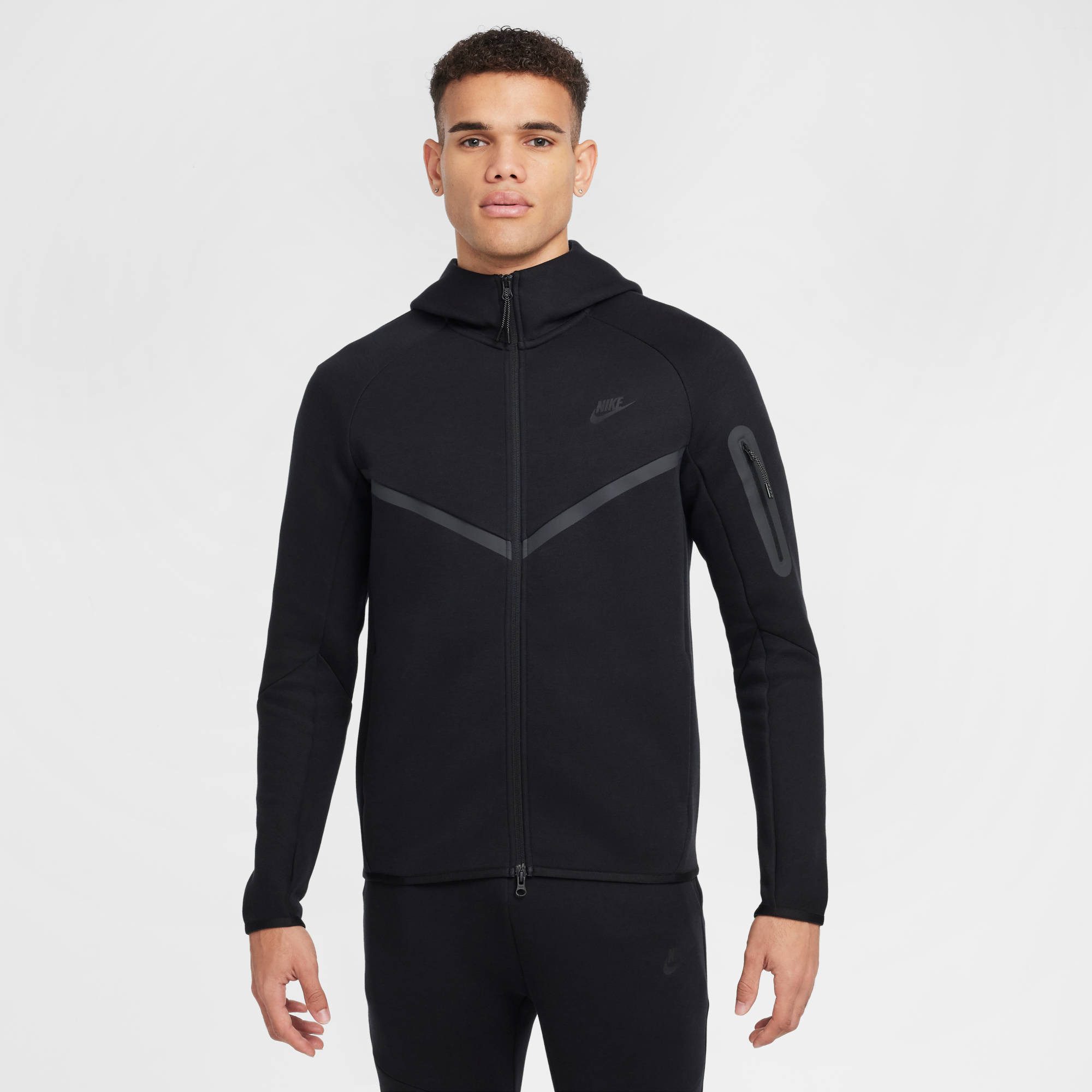 Nike Sportswear Sweatjacke M NK TCH FLC FZ WR HOODIE mit 2-Wege-Reißverschluss