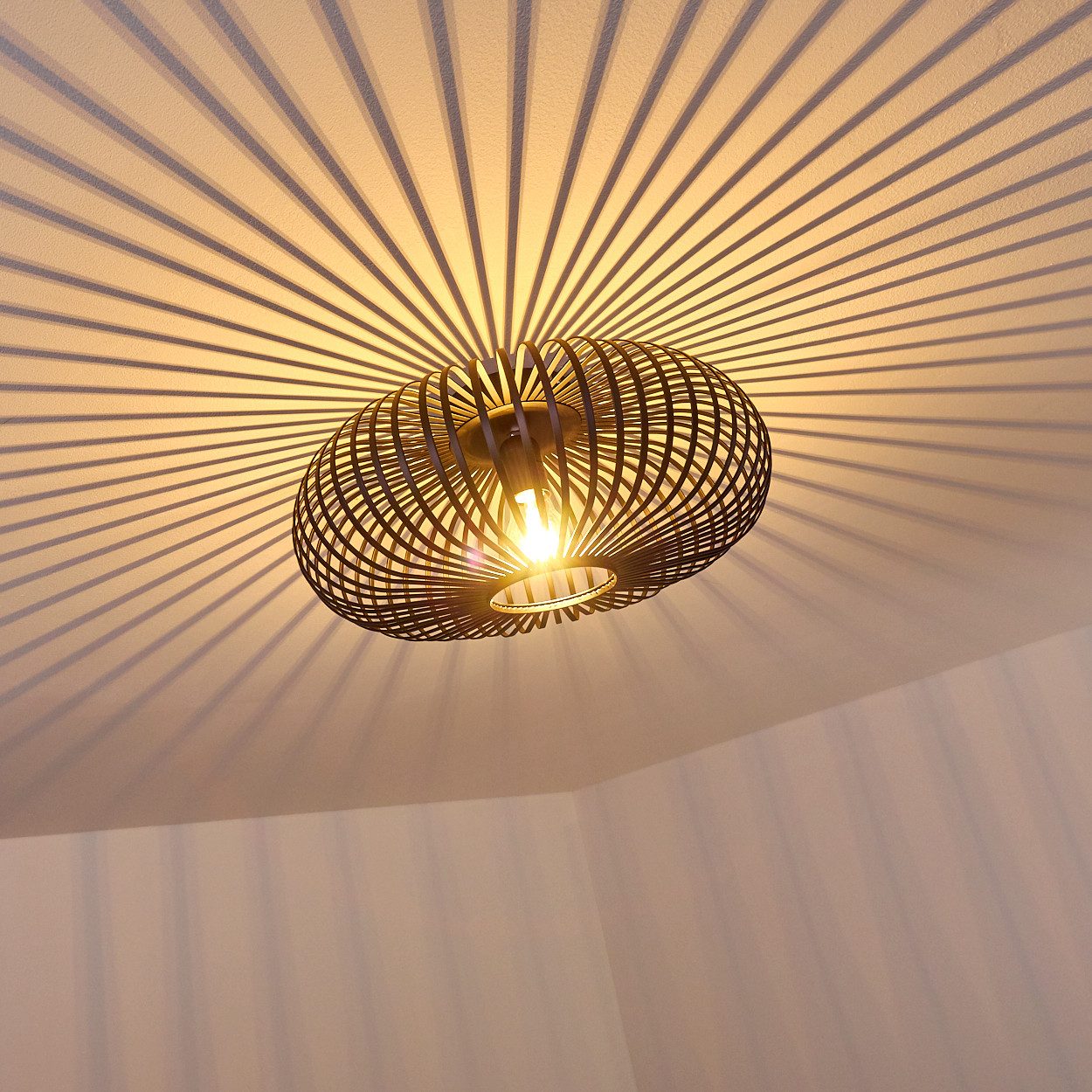 hofstein Deckenleuchte »Devin« runde Deckenlampe aus Metall in Schwarz, ohne Leuchtmittel, E27, Leuchte mit tollen Lichteffekten an der Decke