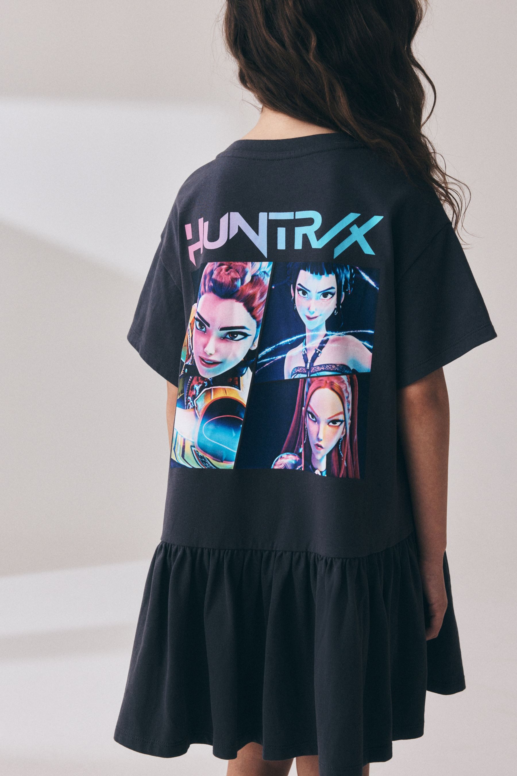 Next Shirtkleid KPOP Demon Hunters T-Shirt-Kleid (1-tlg)