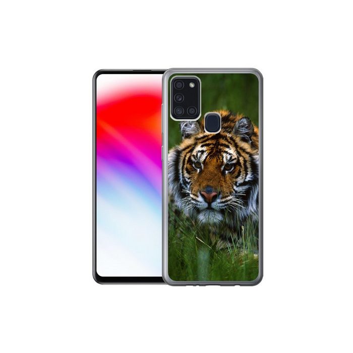 MuchoWow Handyhülle Sibirischer Tiger im Gras versteckt Handyhülle Samsung Galaxy A21s Smartphone-Bumper Print Handy AR12285