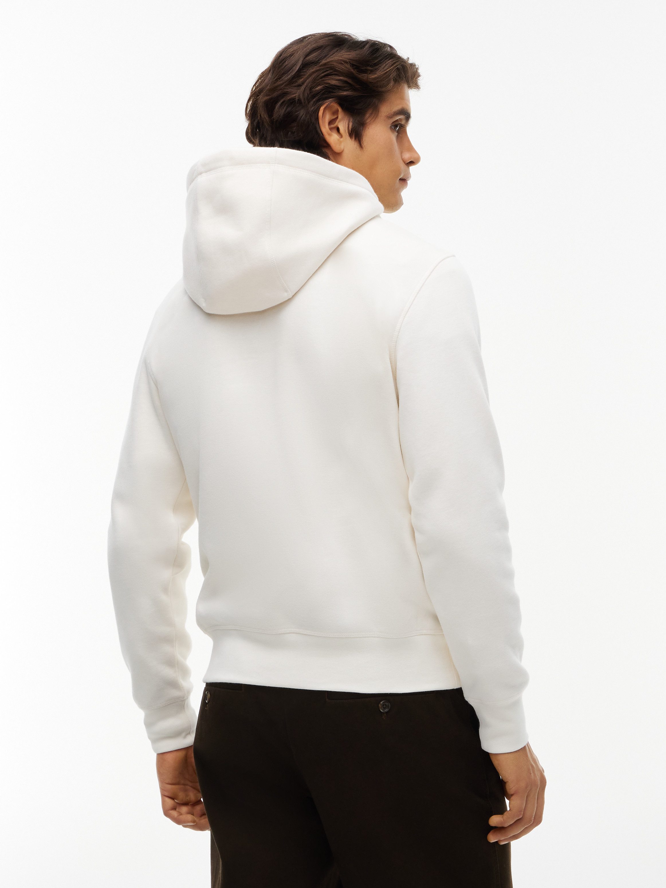 Tommy Hilfiger Kapuzensweatshirt TOMMY LOGO HOODY mit gesticktem TH-Schriftzug auf der Brust