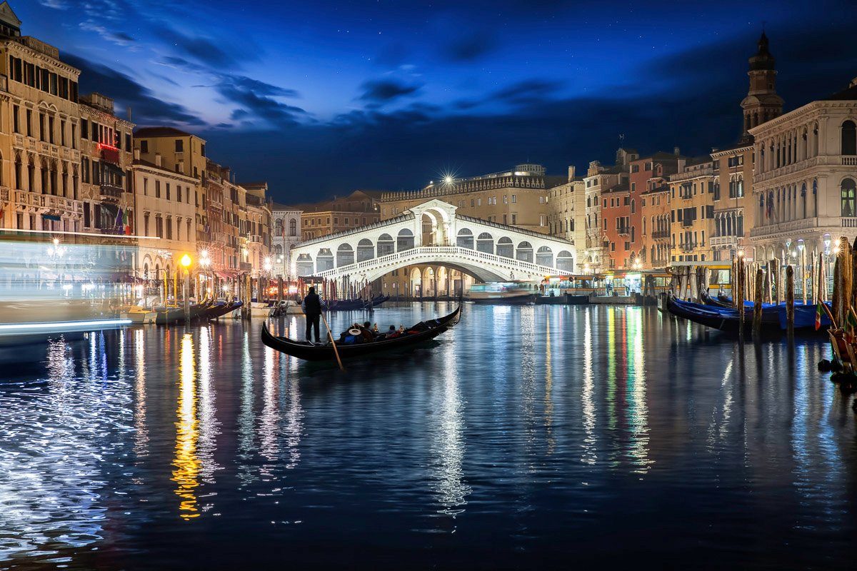Papermoon Fototapete Venedig bei Nacht