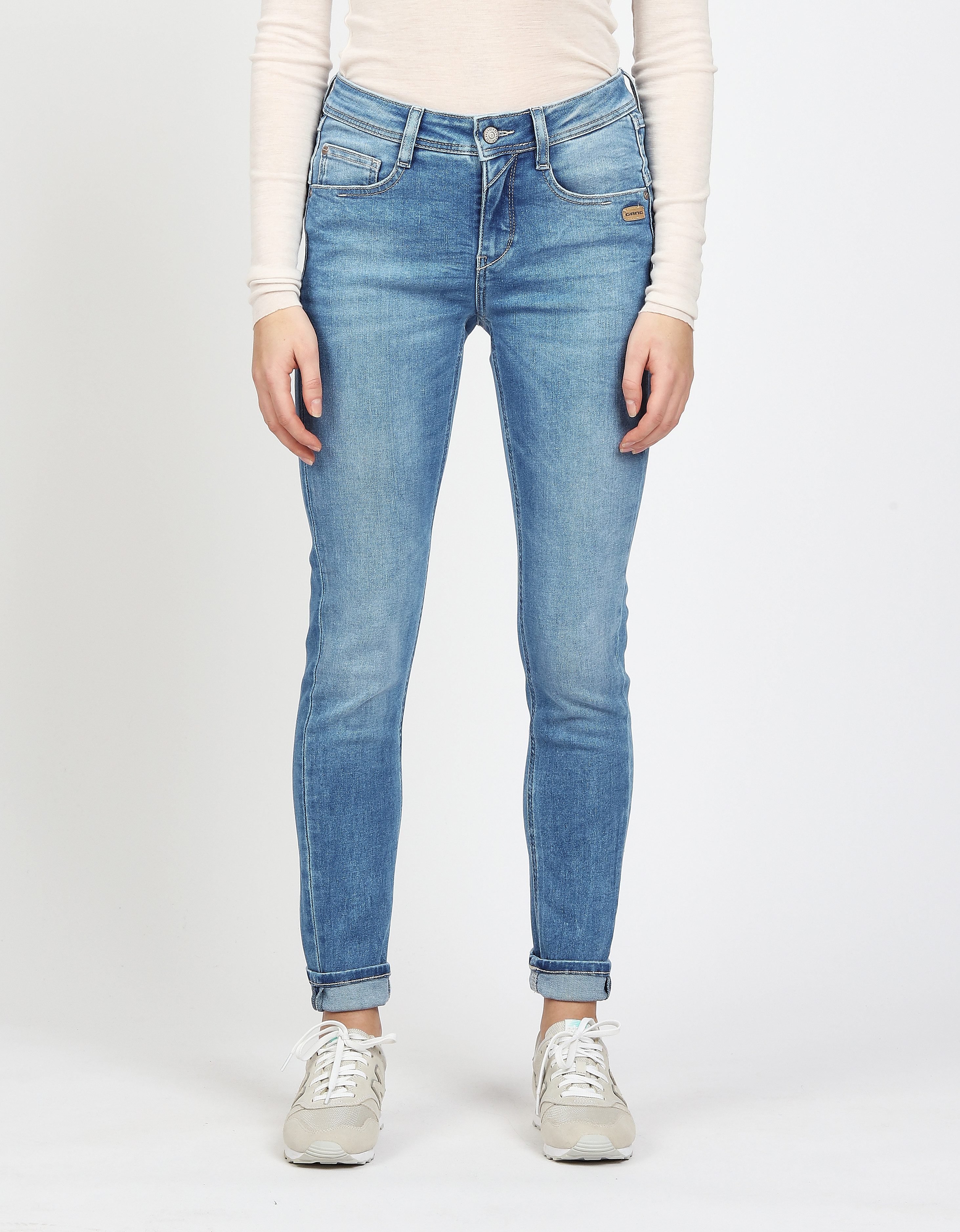 GANG Relax-fit-Jeans 94AMELIE mit doppelter rechter Gesäßtasche