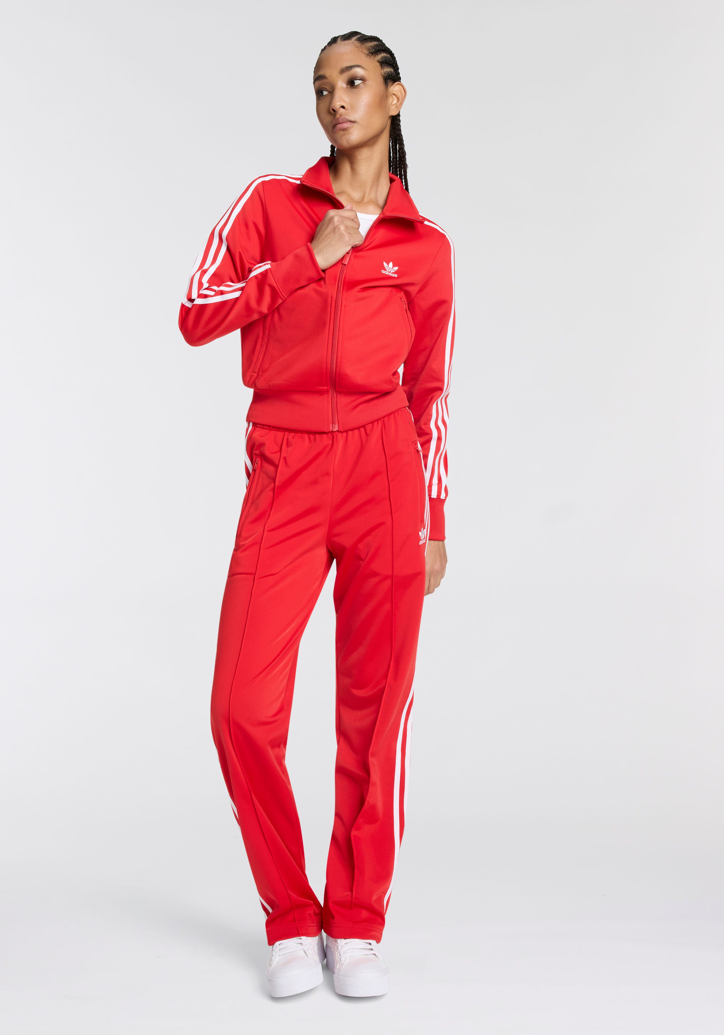 Zum Outfit 11