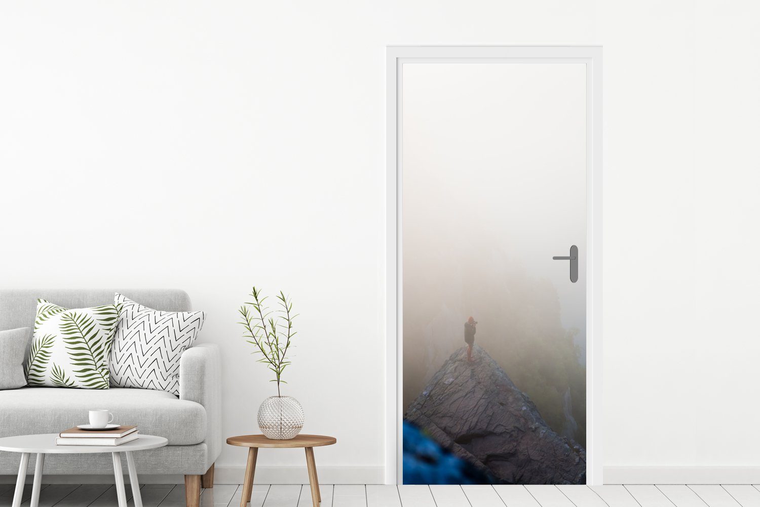 Türaufkleber, Matt, Türtapete Nebel, Reisender Ein Tür, Fototapete für MuchoWow (1 cm St), 75x205 im bedruckt,