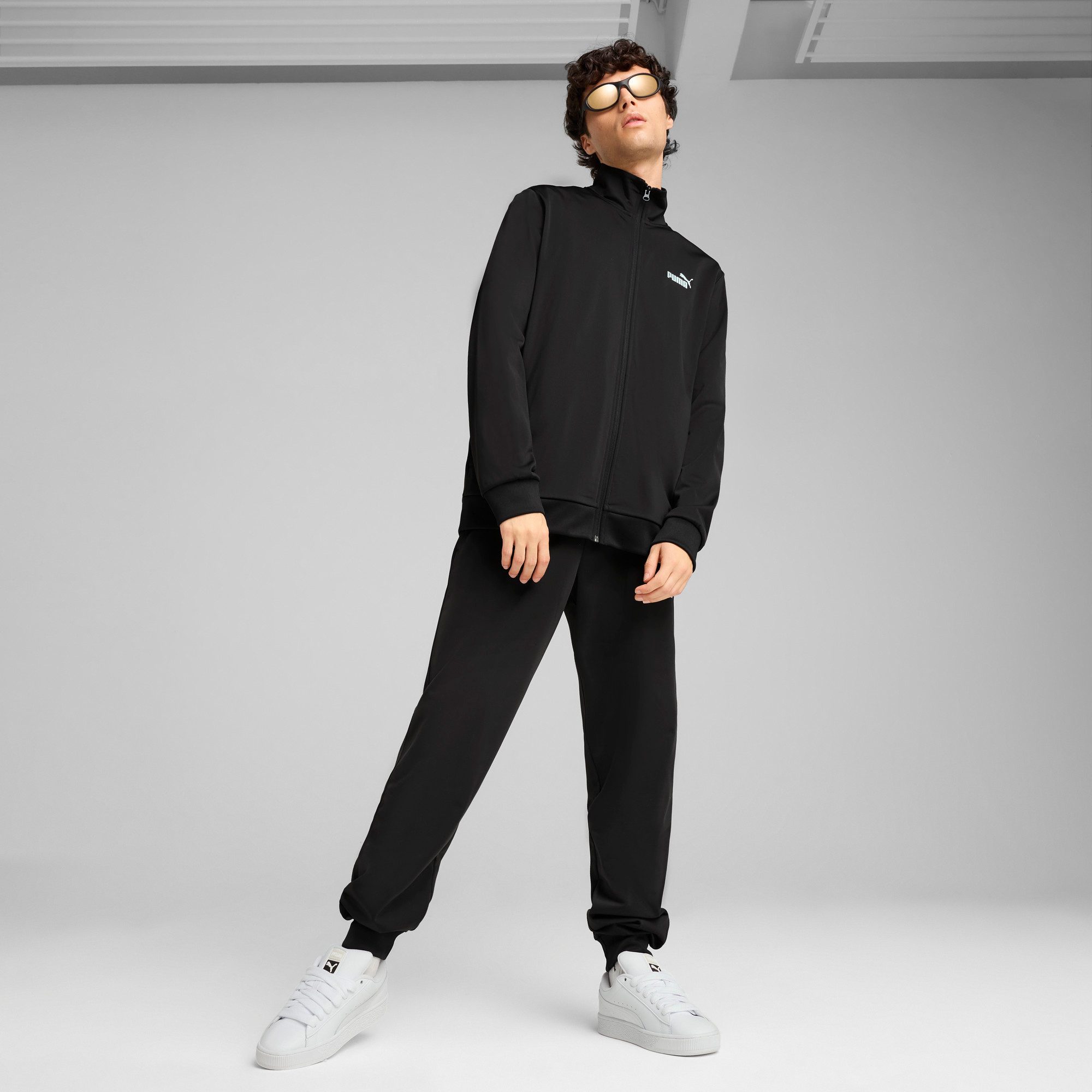PUMA Trainingsanzug ESS POLY SUIT CL (2-tlg), Sportanzug im Casual Style