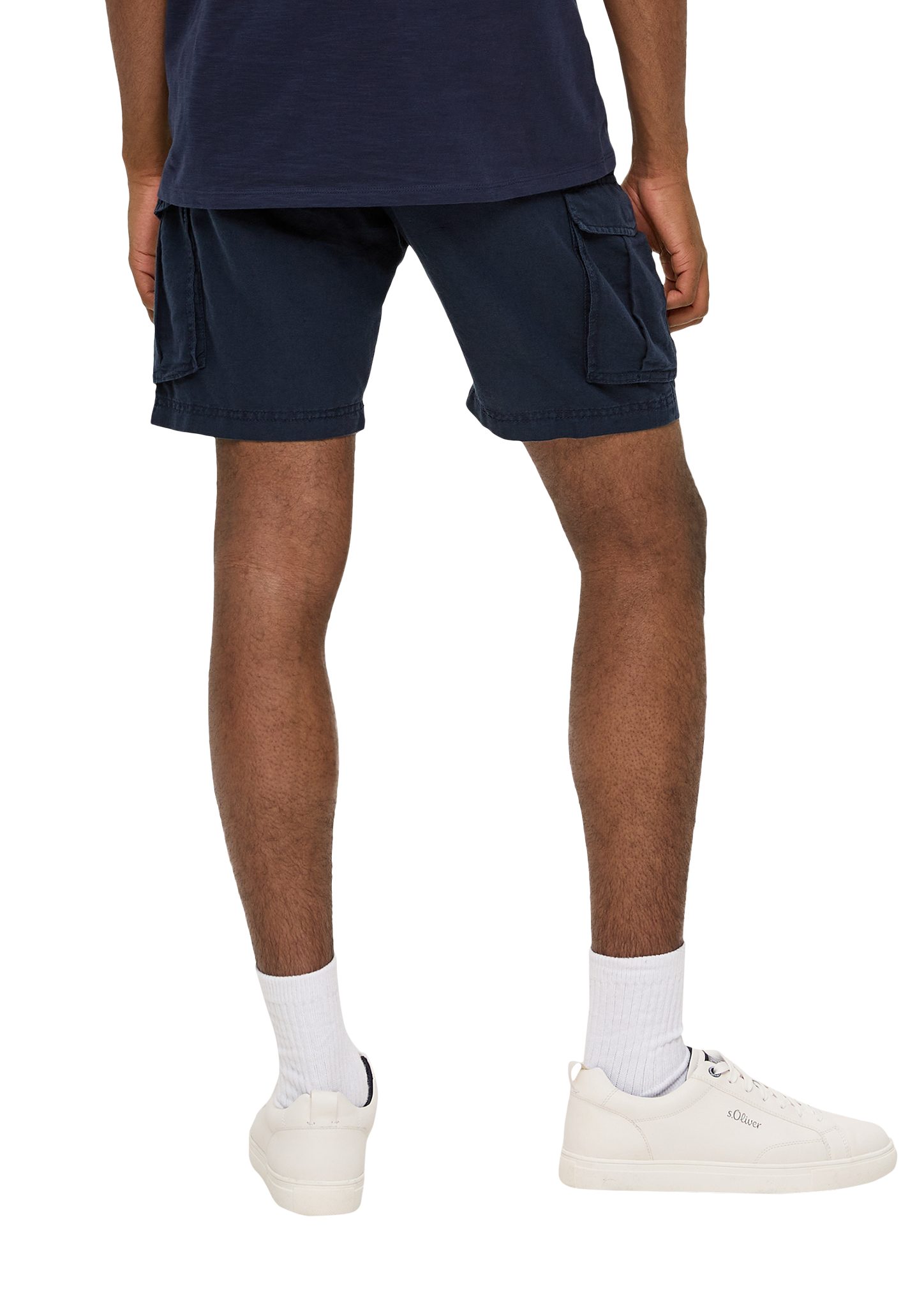 & Hose aus Shorts John: QS und Label-Patch Shorts tiefblau Baumwolle Leinen
