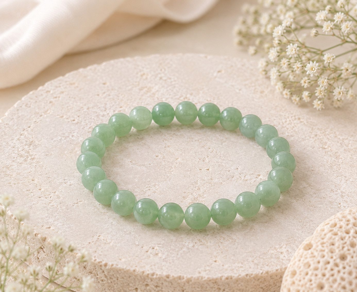 Karmandala Charm-Armband elegantes Naturstein Armband mit Edelstein Kugeln 8 mm, Aventurin Echtstein Edelstein Armband