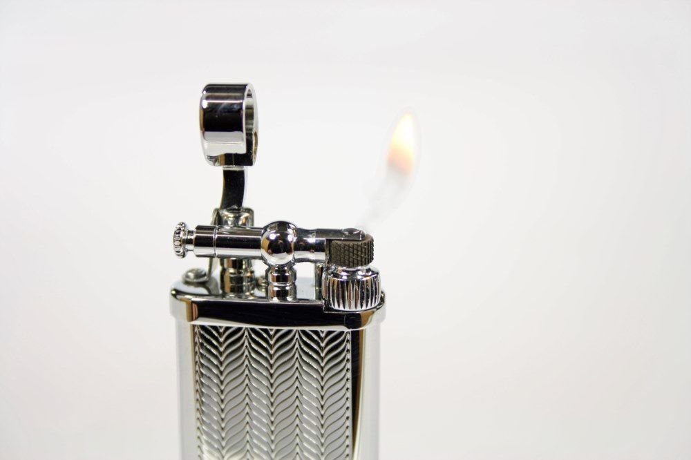 Corona Feuerzeug Fischgräten Design Feuerzeug Pfeife Old Boy schräge Flamme IM Corona