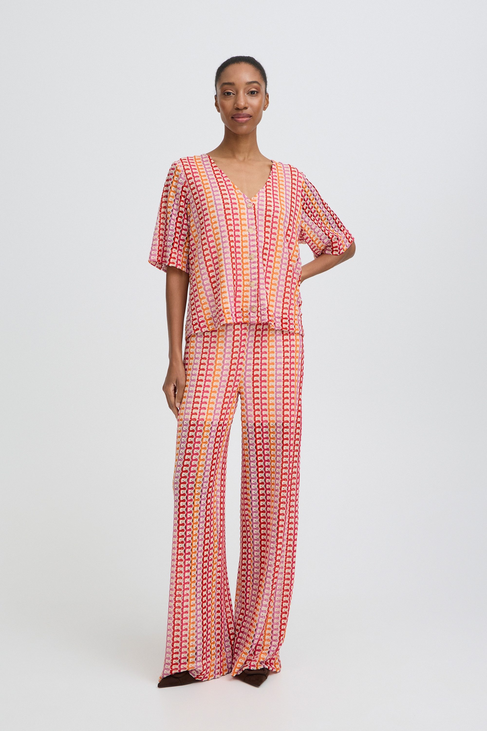 b.young Kurzarmbluse Kurzarm-Bluse BYPRISCA