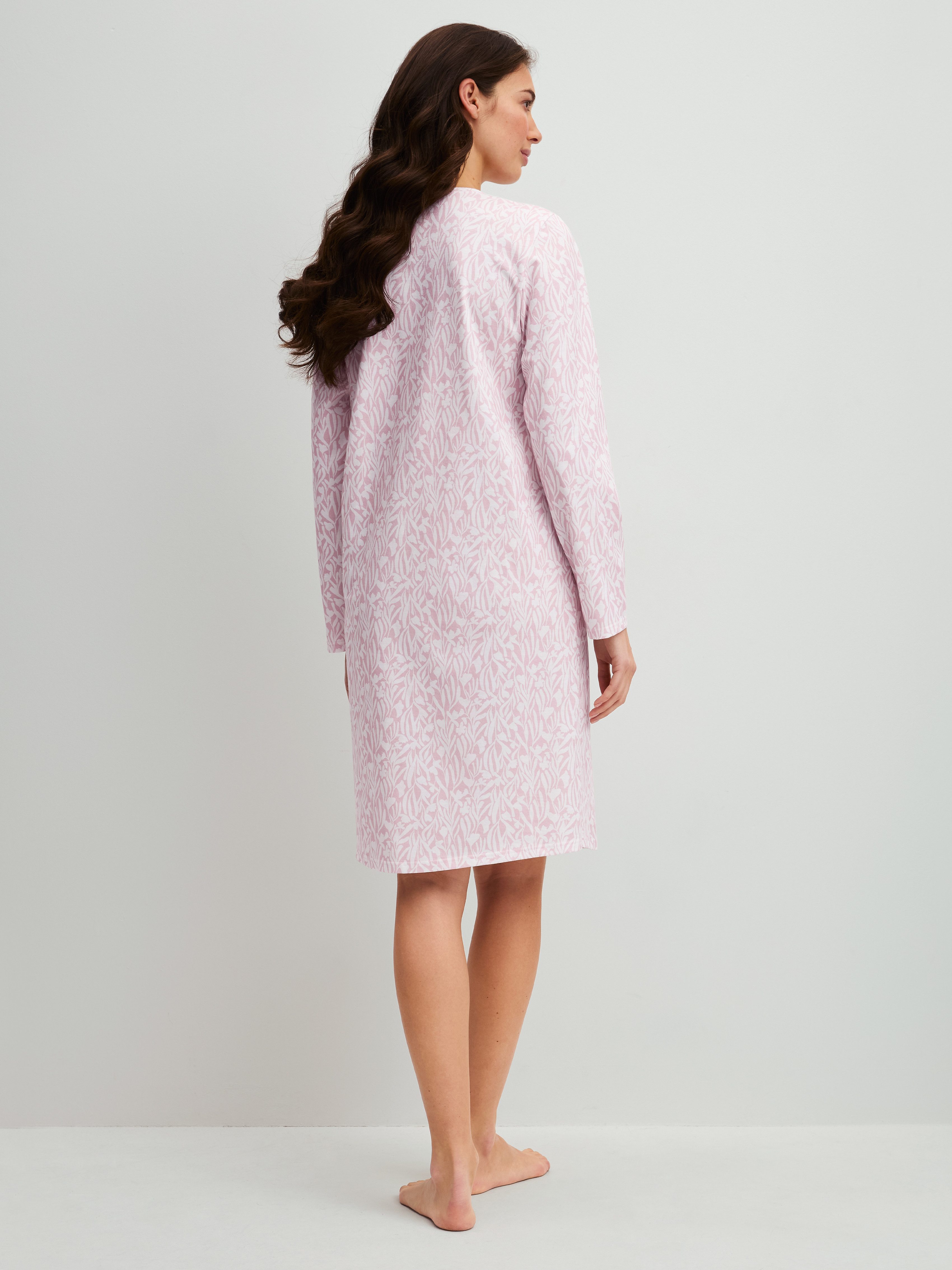 CALIDA Nachthemd Blooming Nights Allover-Print, Pure Cotton, Langarm, atmungsaktiv, weich