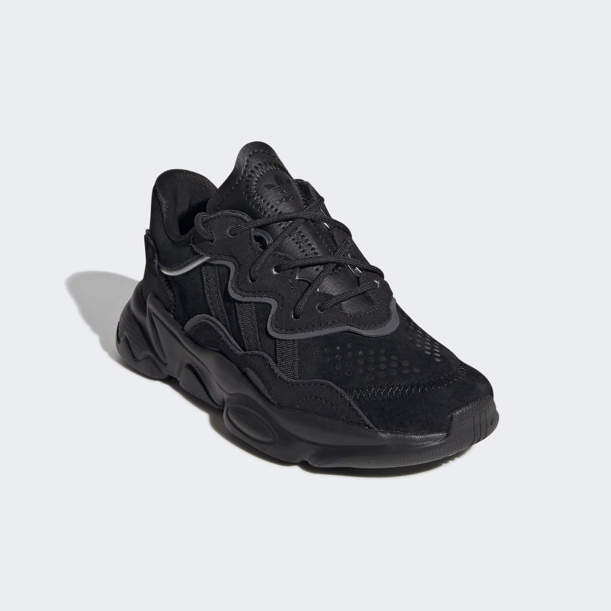 adidas Originals OZWEEGO SCHUH Sneaker Core Black / Core Black / Night Metallic | Sneaker
