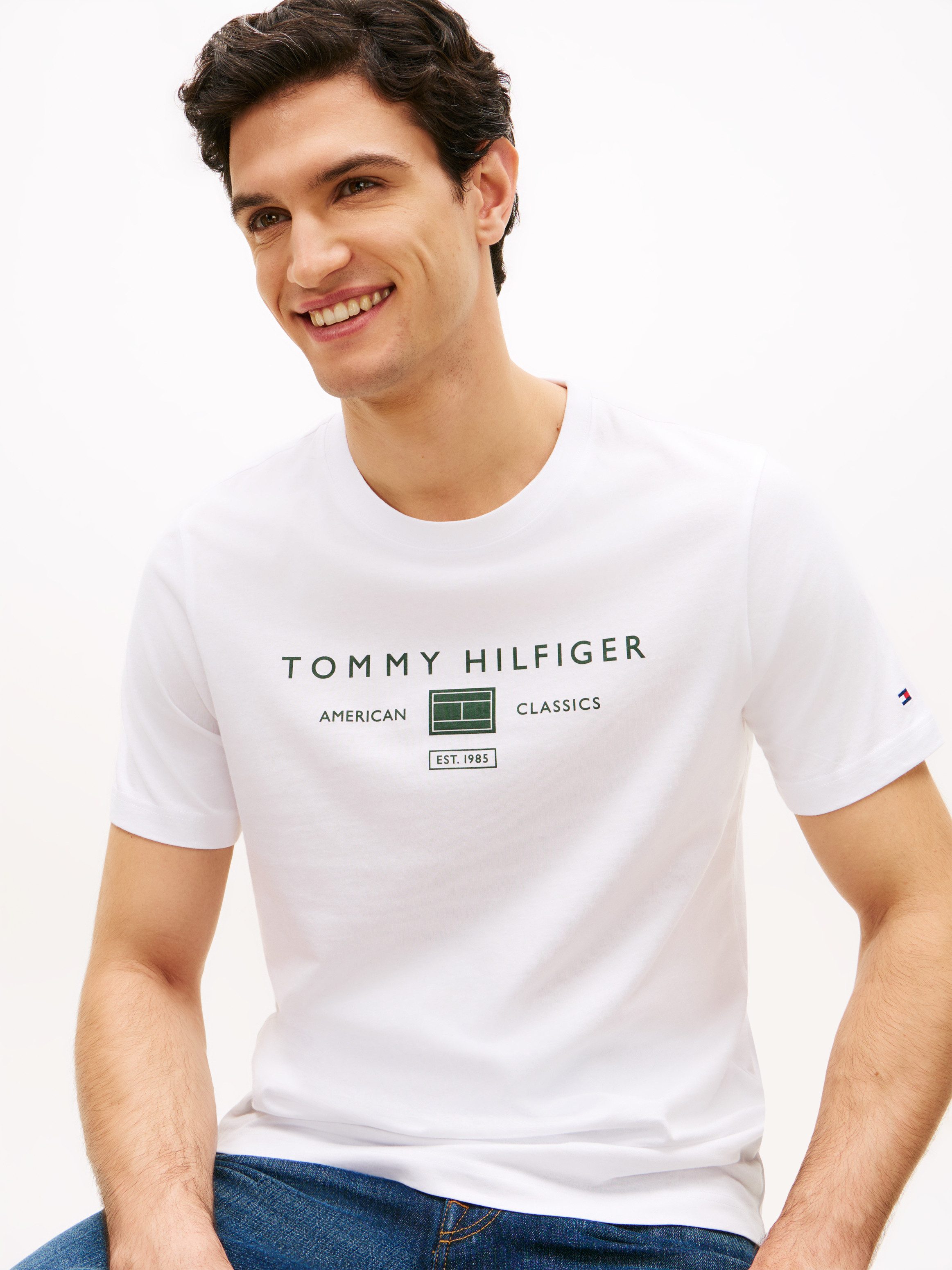 Tommy Hilfiger T-Shirt BRAND LOVE MONO STACK aus Jersey mit Logo günstig online kaufen