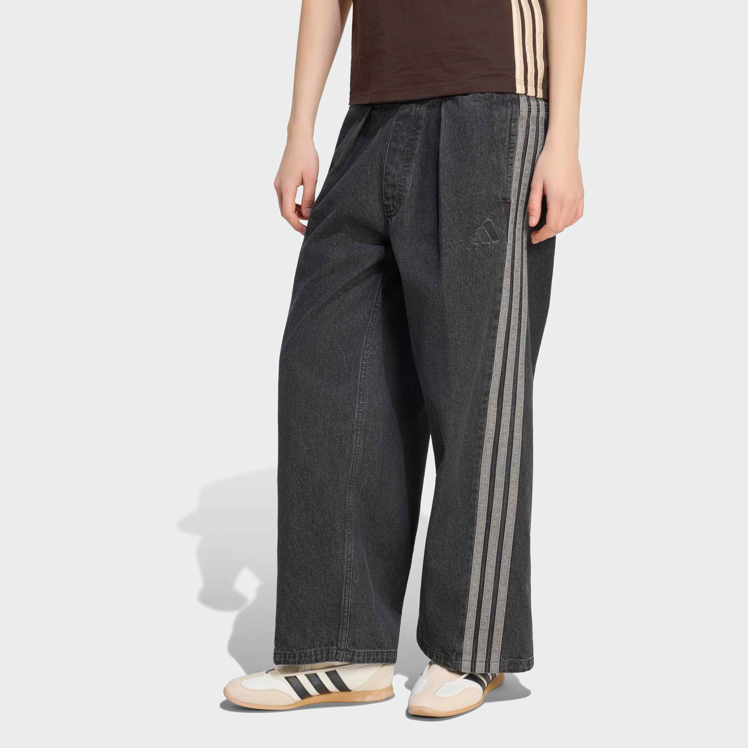 adidas Sportswear Sporthose STADIUM, LOCKERE PASSFORM, VERWASCHENE OPTIK mit lockerer Passform, aus Baumwolle