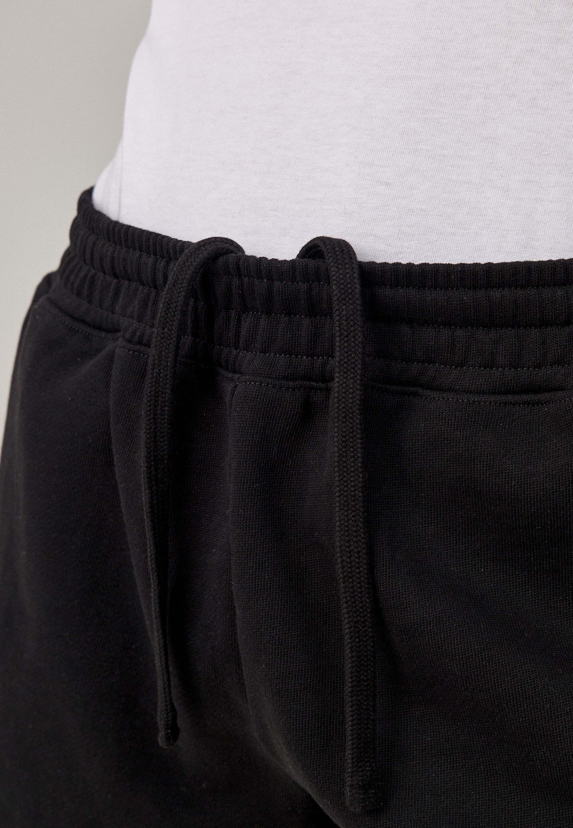 SNOCKS Trainingsshorts Kurze Sweatshorts für Damen aus Bio-Baumwolle (1-tlg) perfekt für den Sport, bequeme Passform, aus Bio-Baumwolle