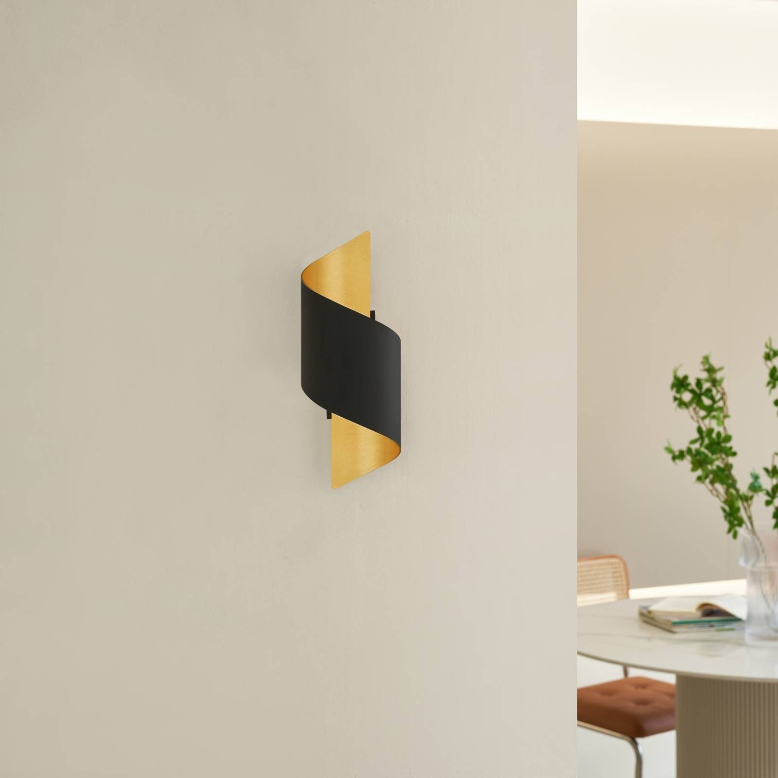 Lindby Wandleuchte Desirio, Metall, Schwarz IP20, 1 x 5 W LED