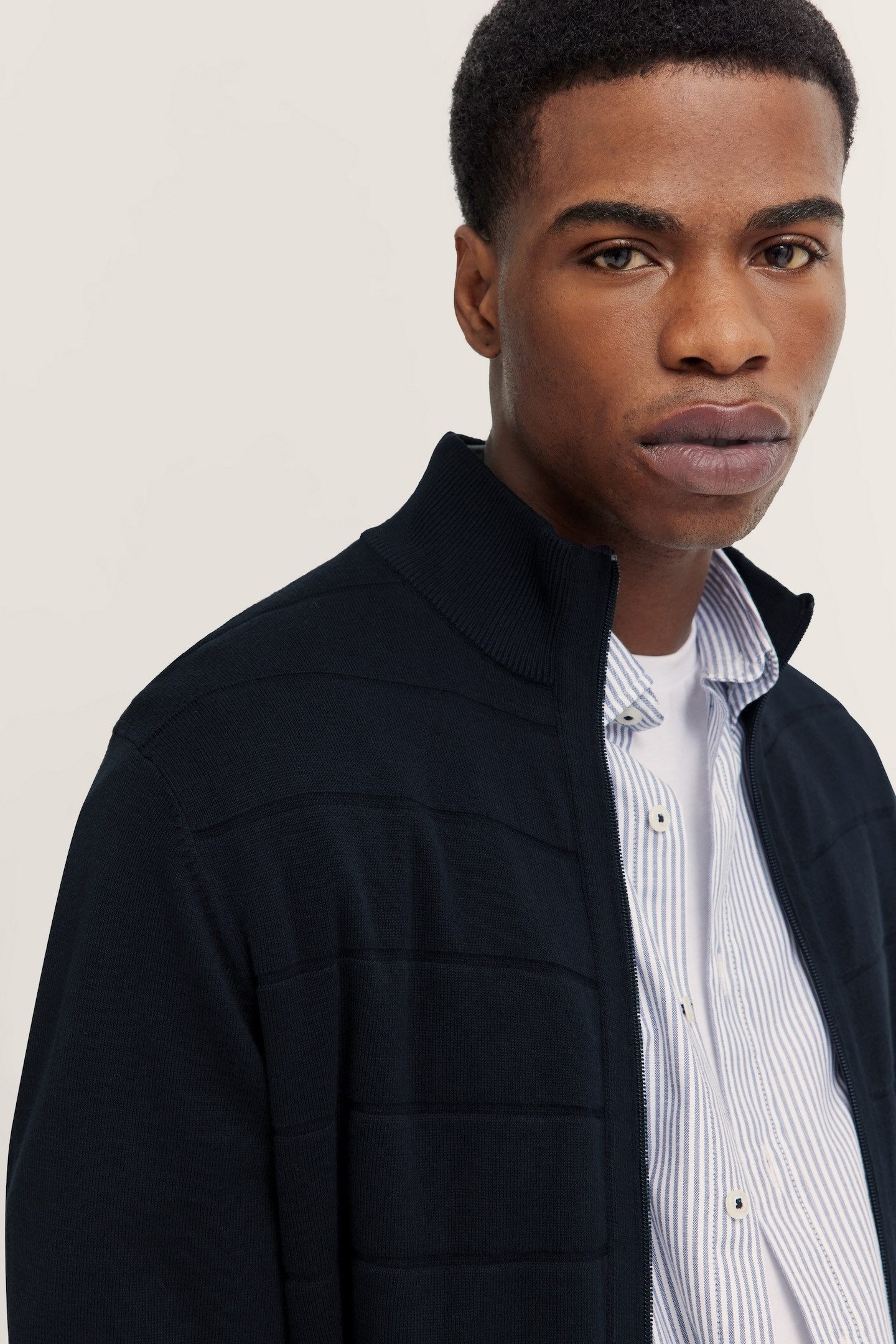 bugatti Strickjacke mit Reißverschluss