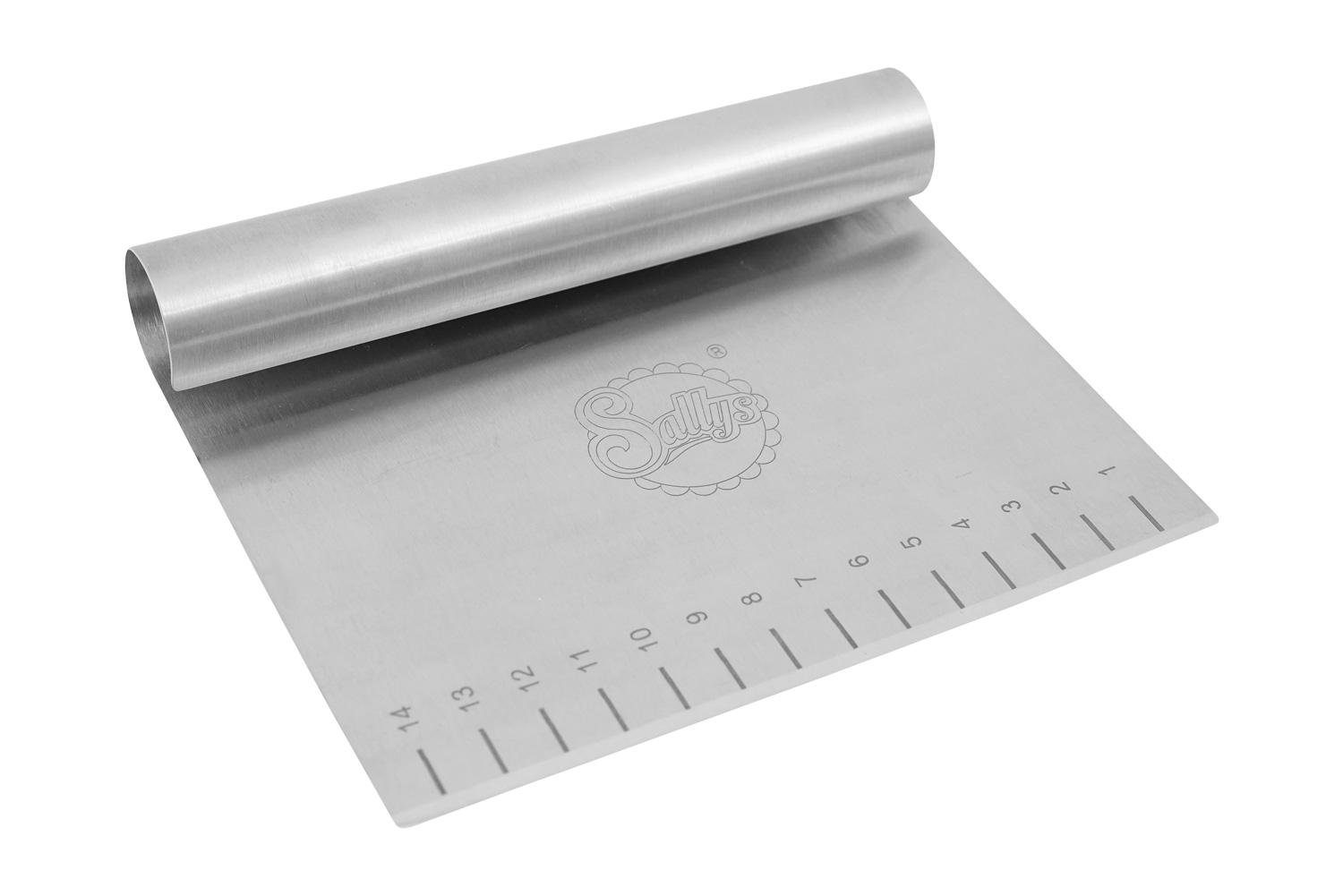 Sallys Teigschaber Sallys Teigkarte, aus rostfreiem Volledelstahl und Skalierung, Volledelstahl mit Skalierung an der Kante
