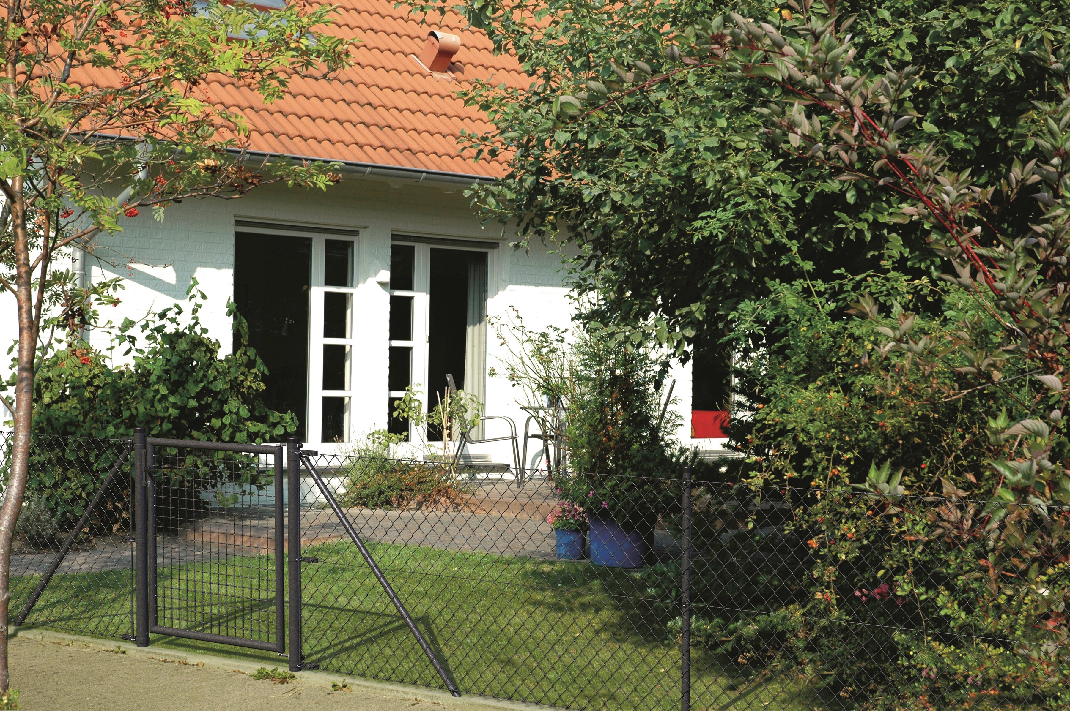 Alberts Maschendrahtzaun, (Set), Höhe: 80 - 200 cm, Gesamtlänge: 15 - 100 m, zum Einbetonieren