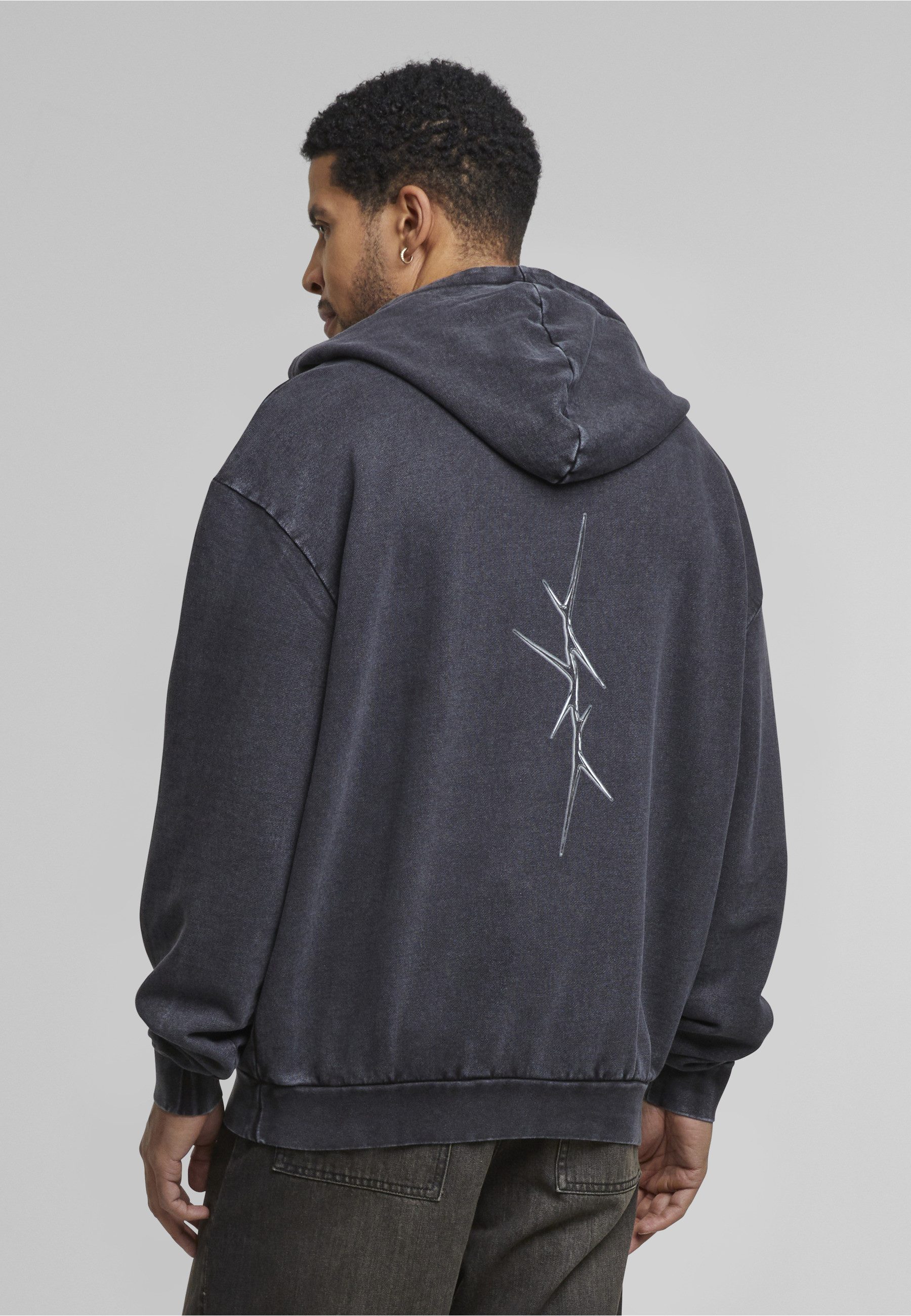 Upscale by Mister Tee Rundhalspullover Upscale by Mister Tee Thorned Mask Oversize Hoody (1-tlg)