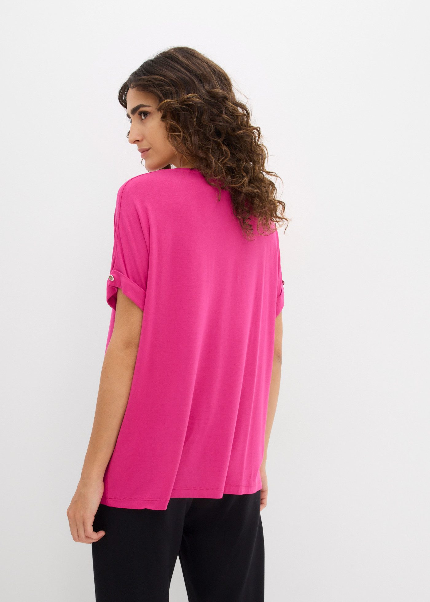bonprix T-Shirt Oversize-Passform, V-Ausschnitt, für Frühling und Sommer