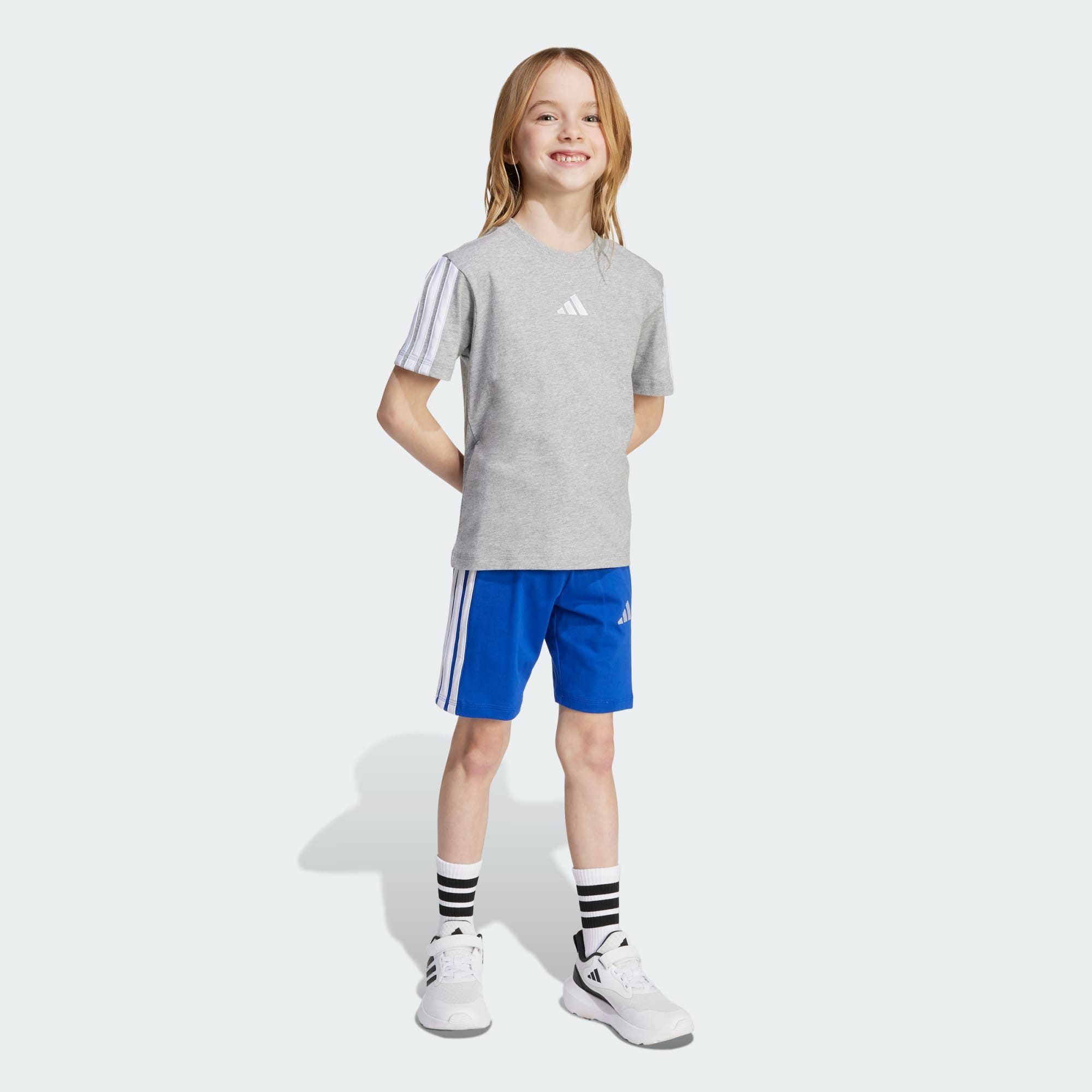 adidas Sportswear Freizeitanzug ESSENTIALS KIDS T-SHIRT-SET (1-tlg)