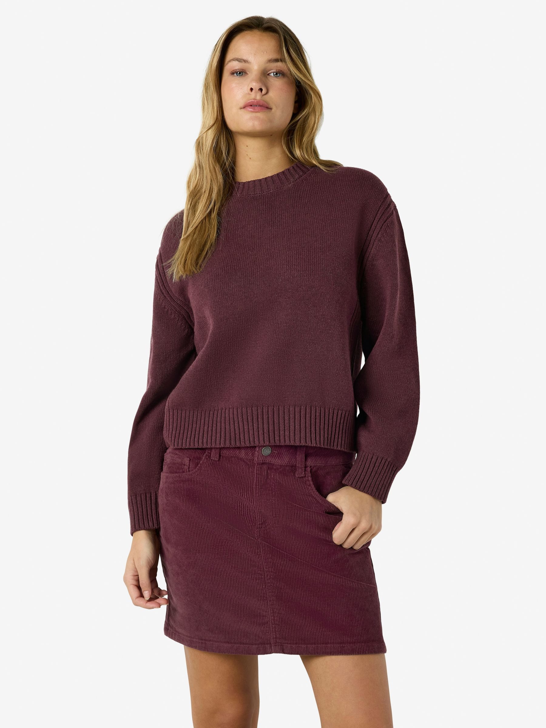 Noisy may Strickpullover Feiner Strukturstrick Rippbündchen Überschnittene Ärmel für Damen (1-tlg) Recyceltes Material, Nachhaltig, Langarm, Gerippte Details