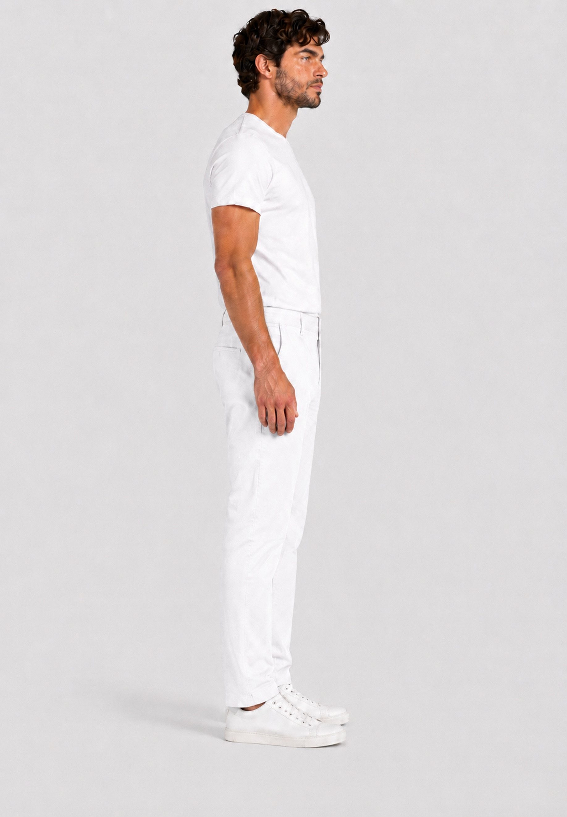 Elara Chinohose — Herren Chinohose Regular Fit – Gerade Stoffhose mit Seitentaschen – Bild 3 von 5