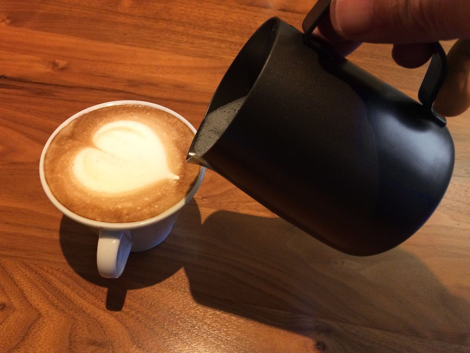 scarlet espresso Barista scarlet Cappuccino; aus für Latte Modern hochwertiger Pitcher espresso 18/10 Art (innen Edelstahl oder außen); Anthrazit« mit »L'Art von Milchkännchen & Antihaft-Beschichtung Milchkännchen