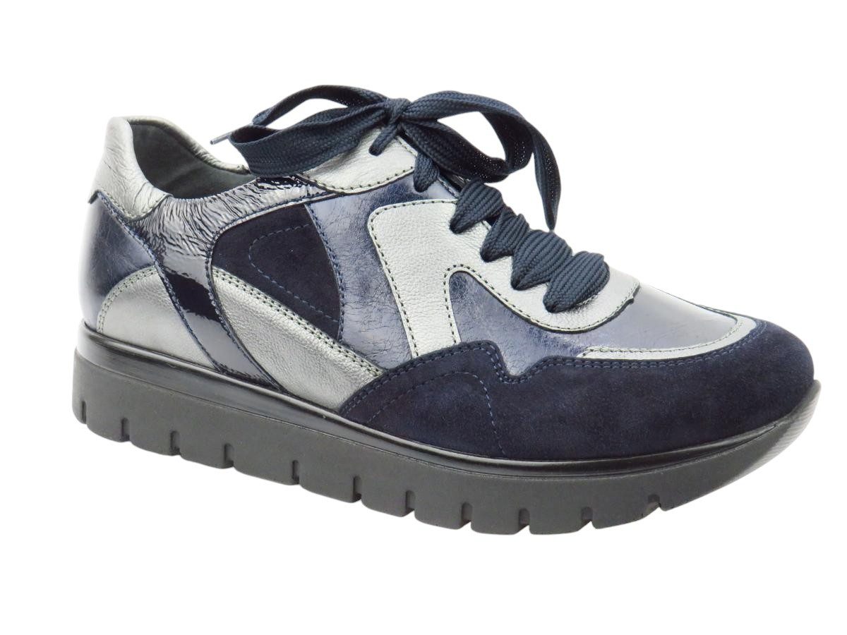 Silvia Slipper