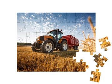 puzzleYOU Puzzle Ein Traktor bei der Ernte, 48 Puzzleteile, puzzleYOU-Kollektionen Traktoren, Landwirtschaft