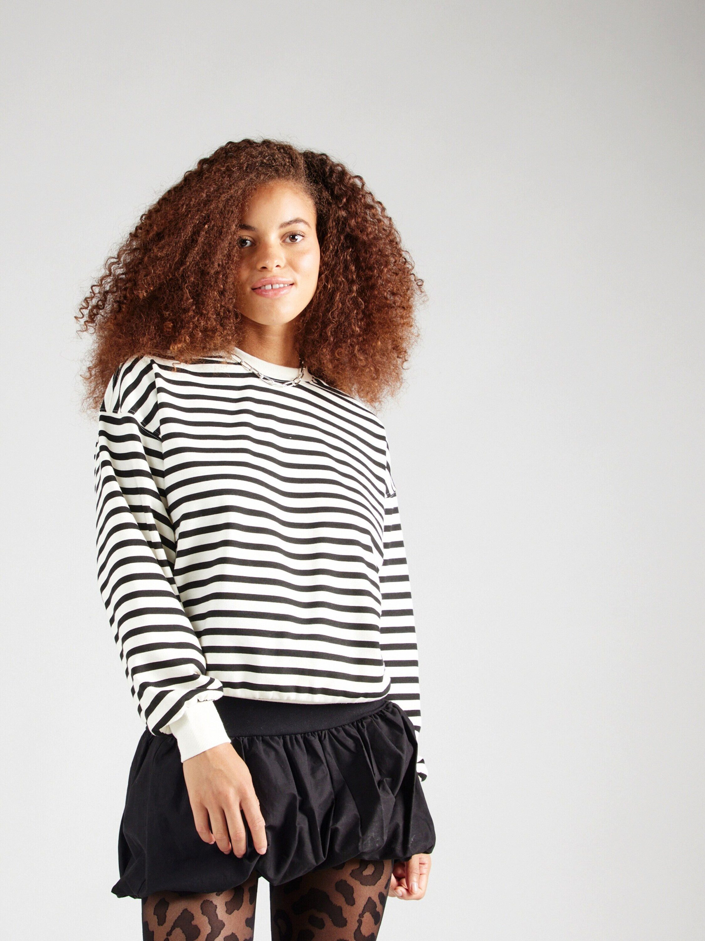 pieces Sweatshirt PCANNELY (1-tlg) Plain/ohne Details. Reduzierter Preis € 23,90. Unverbindliche Preisempfehlung € 34,90