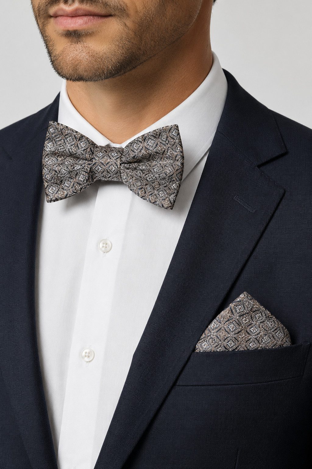 Prince Bowtie Fliege - Set Fliege Einstecktuch - Seidenfliege Paisley