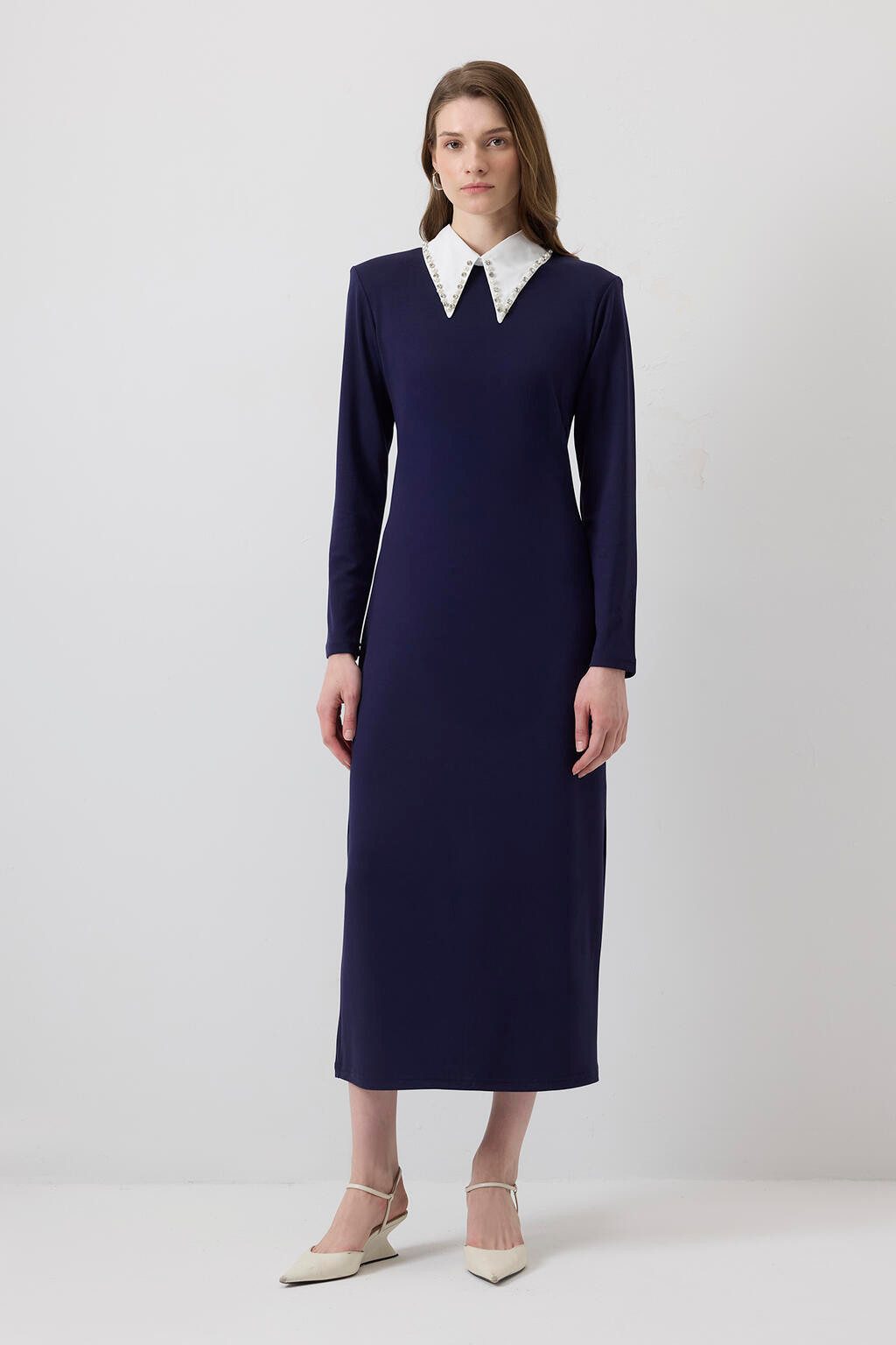 touche prive Maxikleid KLEID MIT KRAGEN MIT STEINDETAILLIERTEN KRAGEN