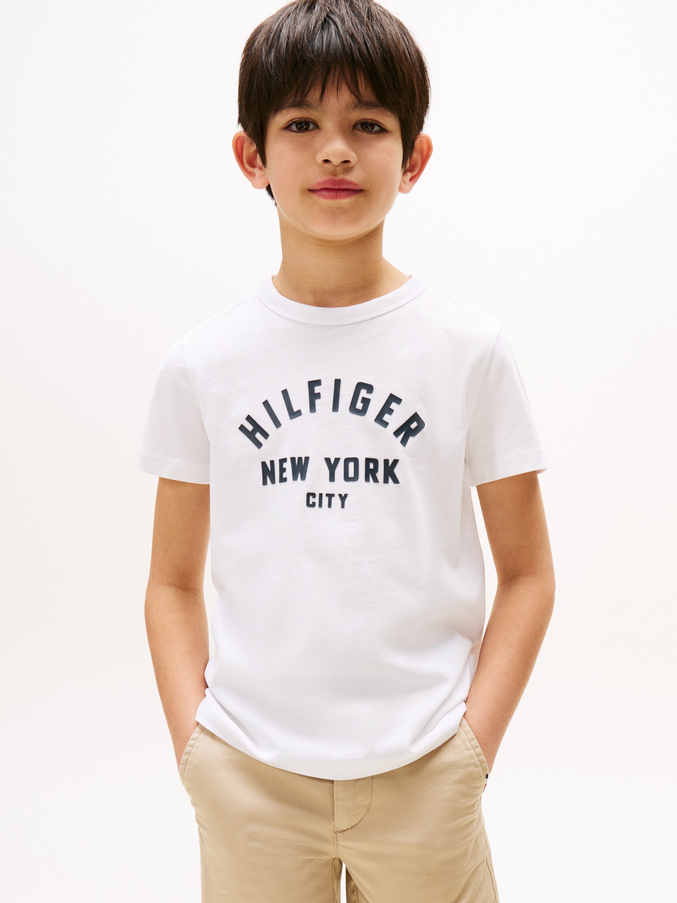 Tommy Hilfiger T-Shirt CURVED HILFIGER GRAPHIC TEE SS für Kinder bis 16 Jahre, großer Logo-Print