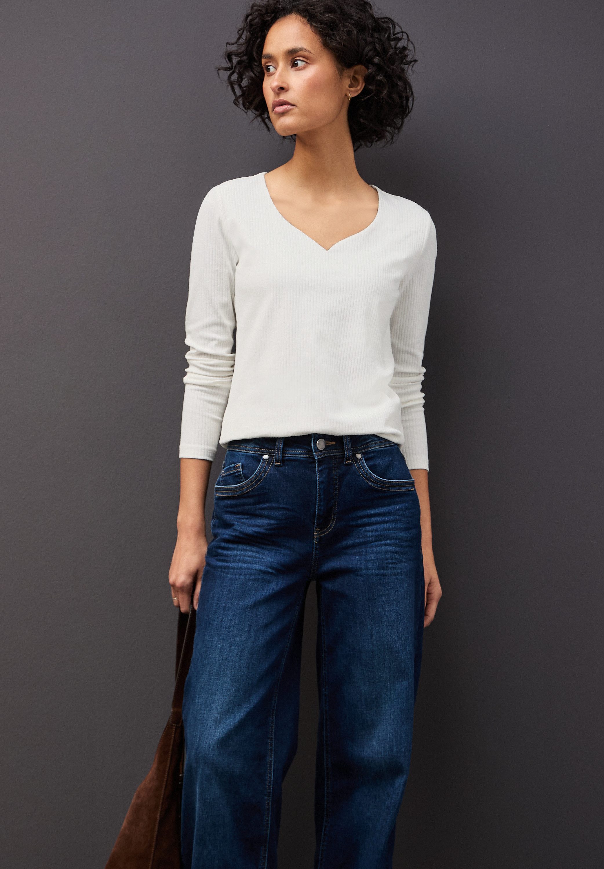 STREET ONE Langarmshirt mit Herzausschnitt