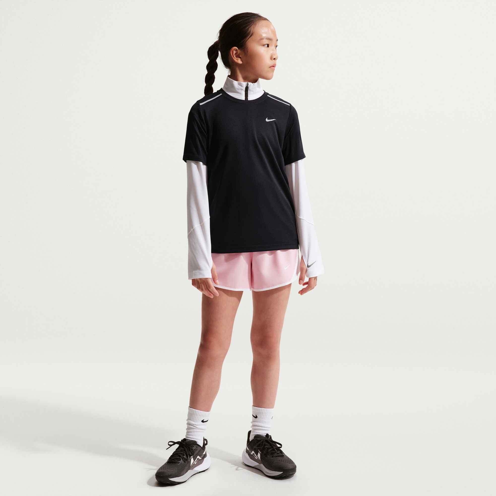 Nike T-Shirt K NK DF MILER SS TOP für Teens, mit Kapuze, für Fitness und Freizeit