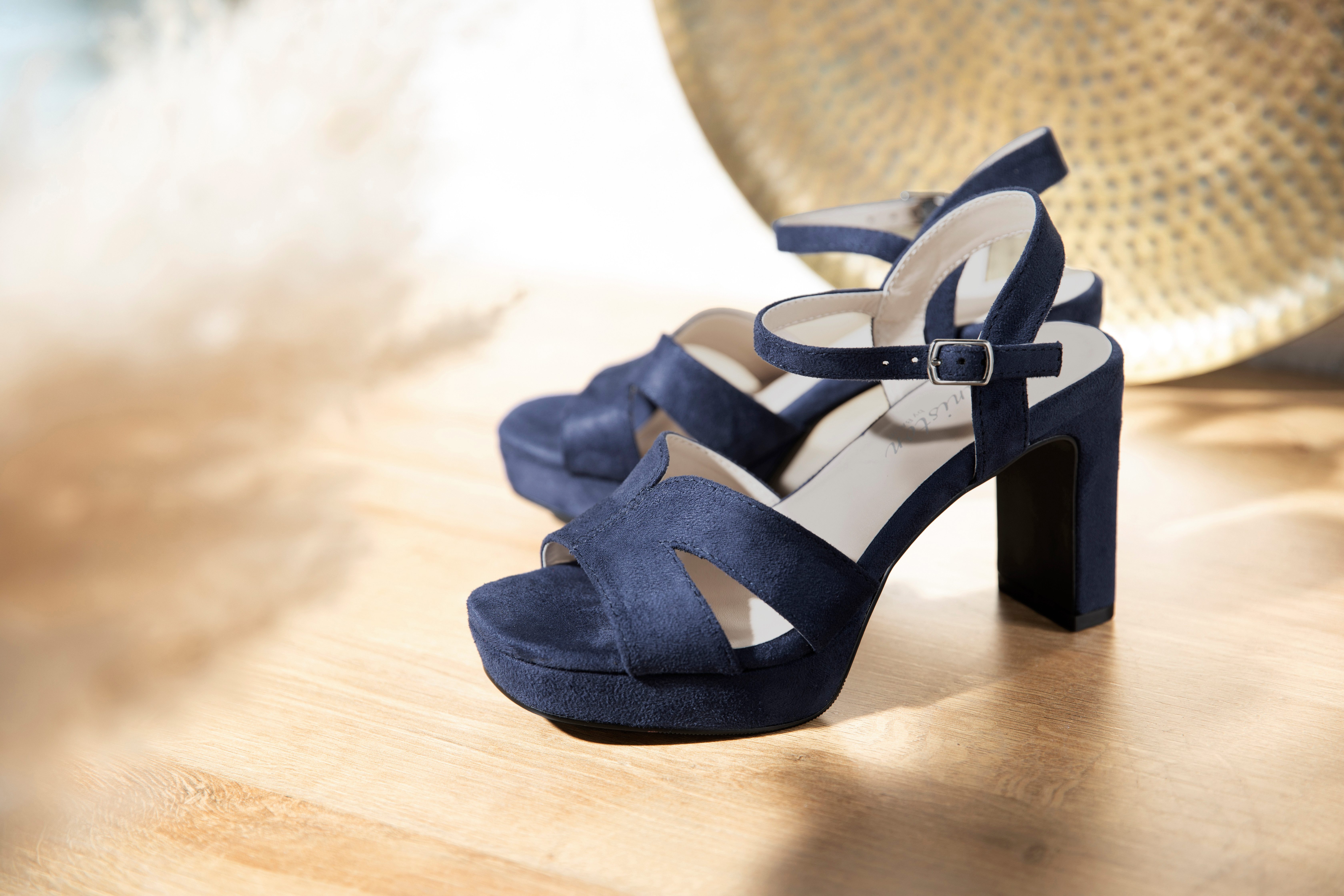 Aniston SHOES High-Heel-Sandalette Sommerschuh, Abendsandale, Plateau - NEUE KOLLEKTION