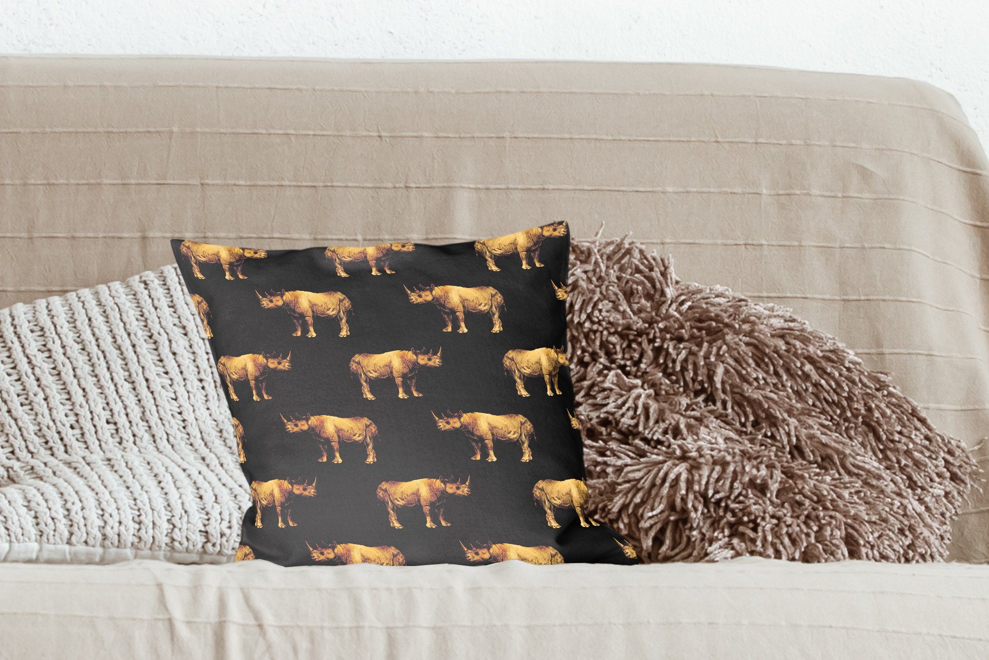 Schlafzimmer, Gold Füllung Deko, mit - - MuchoWow Muster Nashorn für Wohzimmer, - Schwarz, Zierkissen Dekokissen Sofakissen