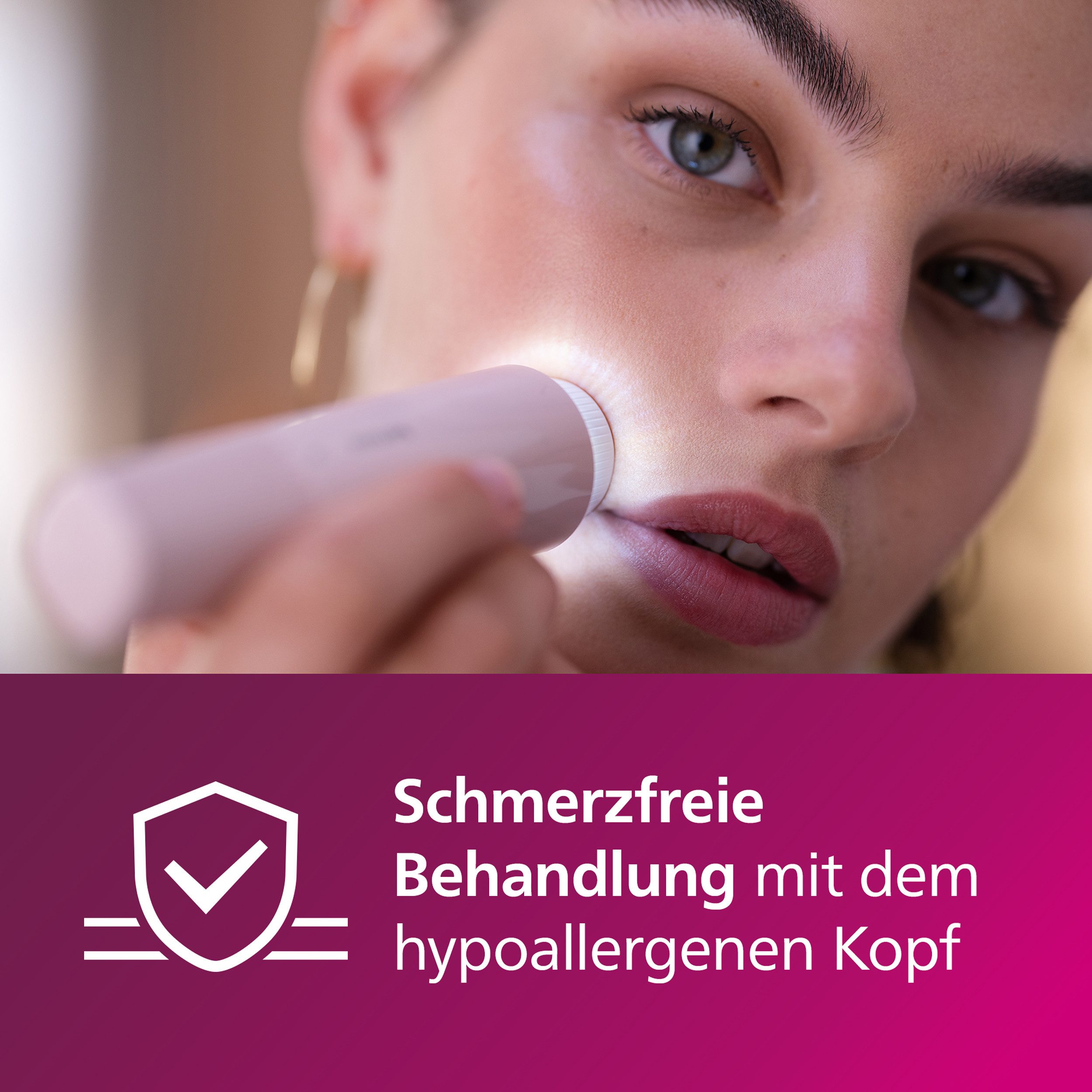Philips Haarentfernungsgerät für Frauen, Series 5000 BRR454/00, Glatte Haut, auch unterwegs, mit Spiegel und LED-Licht, inkl. Reinigungsbürste