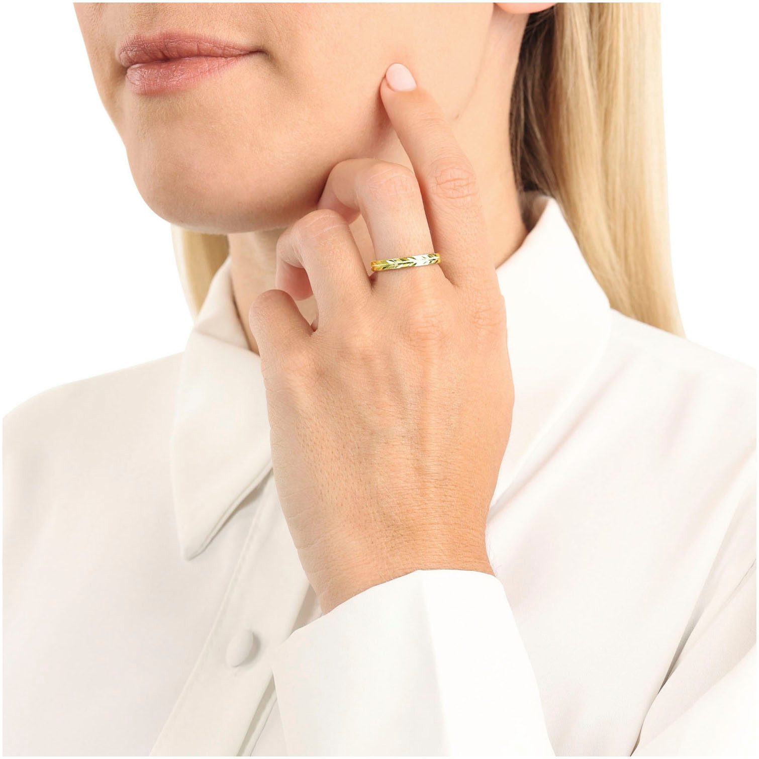 Amor Fingerring