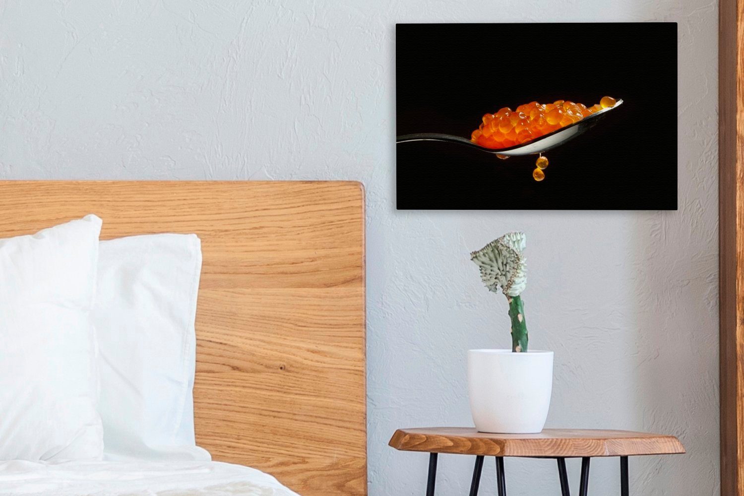 OneMillionCanvasses® Leinwandbild Roter Kaviar auf einem Hintergrund, Aufhängefertig, Wanddeko, mit 30x20 (1 Leinwandbilder, St), Wandbild Löffel cm schwarzem