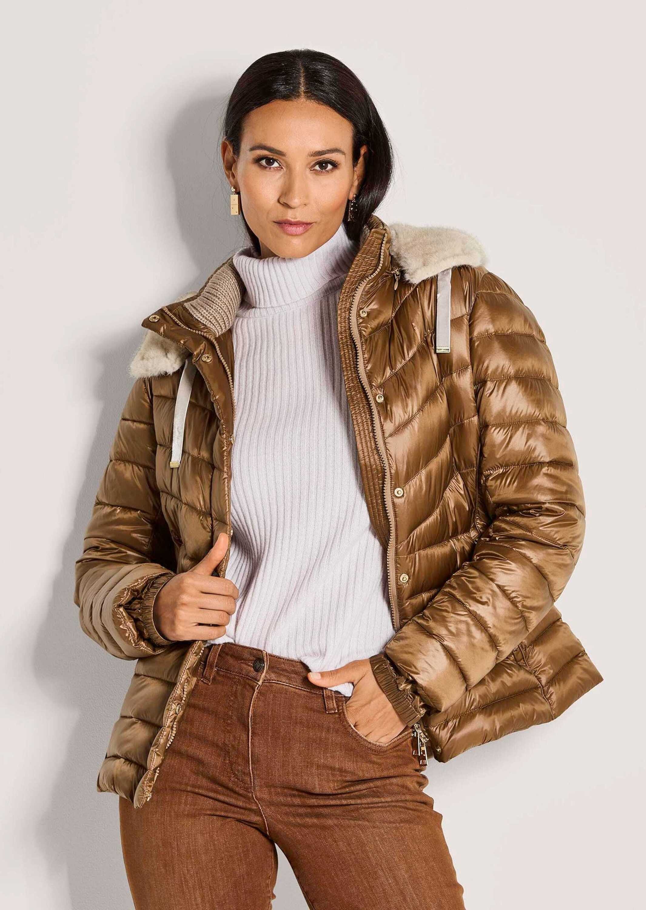 MADELEINE Outdoorjacke Elegante Jacke für kalte Tage Schimmerndes Finish mi günstig online kaufen