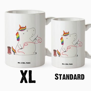 Mr. & Mrs. Panda Tasse Einhorn Näherin - Weiß - Geschenk, XL Tasse, Groß, Unicorn, Pegasus, XL Tasse Keramik, Liebevolles Design