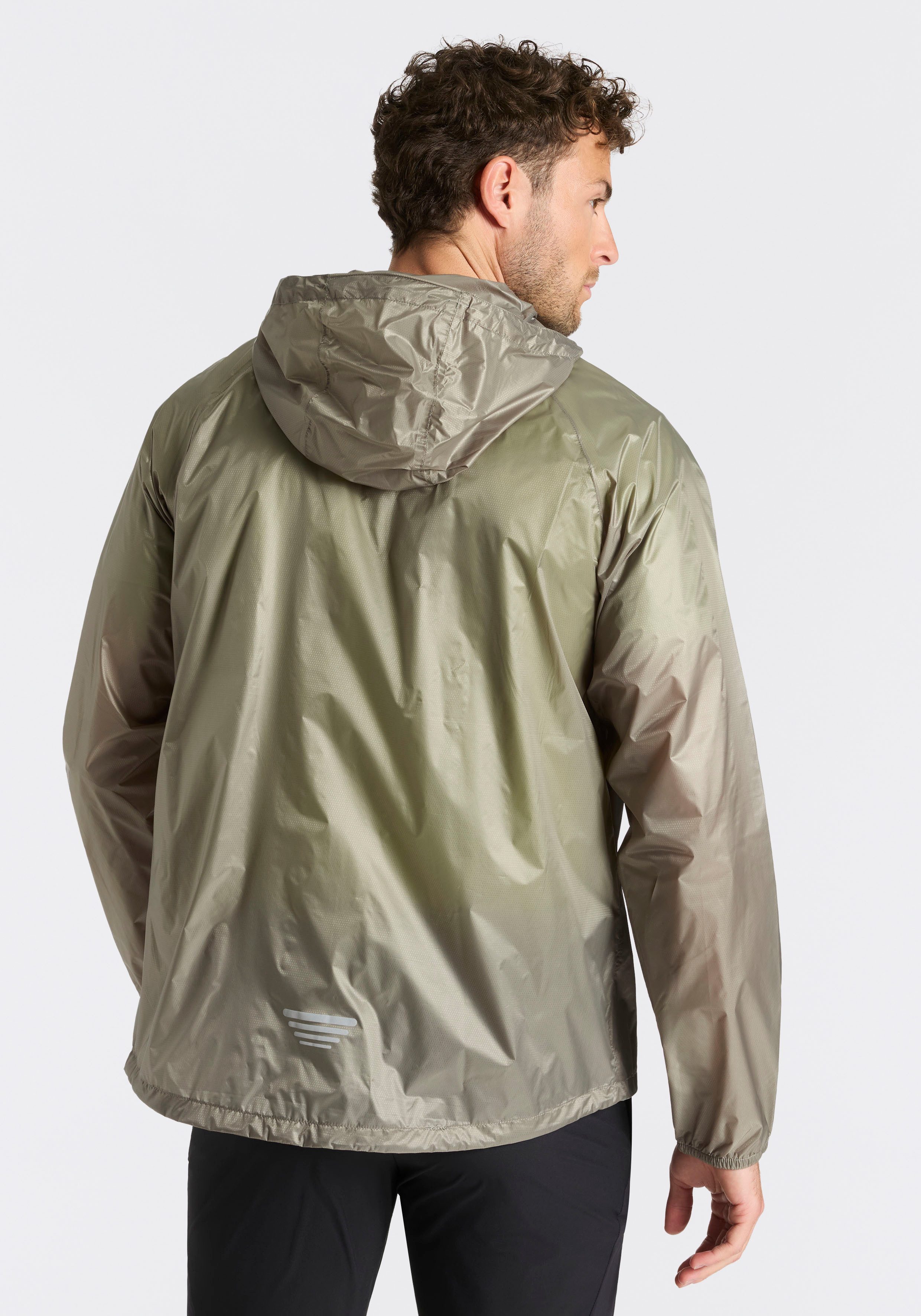 CMP Regenjacke mit Pack-in-Pocket-Design