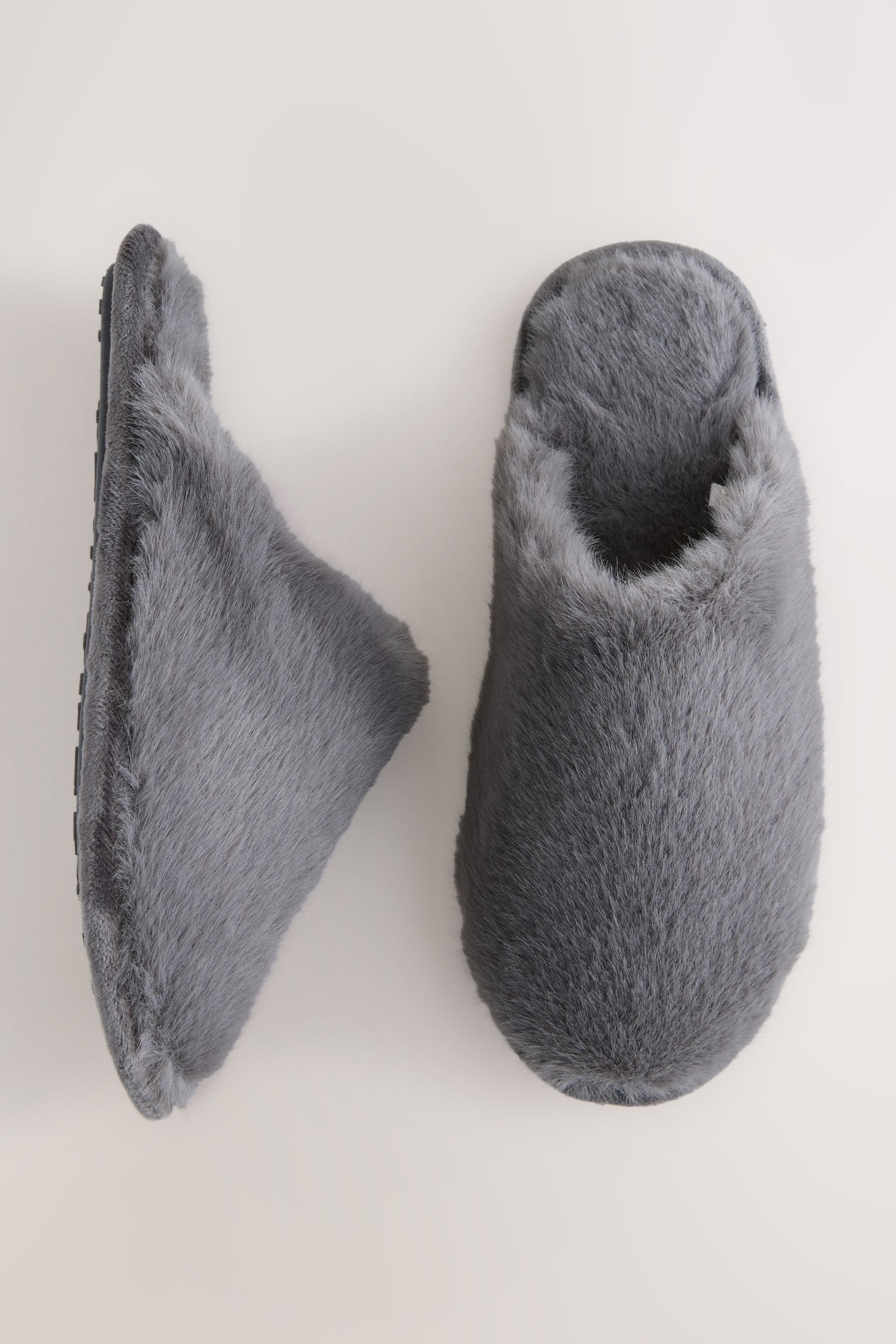 Next Pantolette aus Kunstfell Hausschuh (1-tlg)