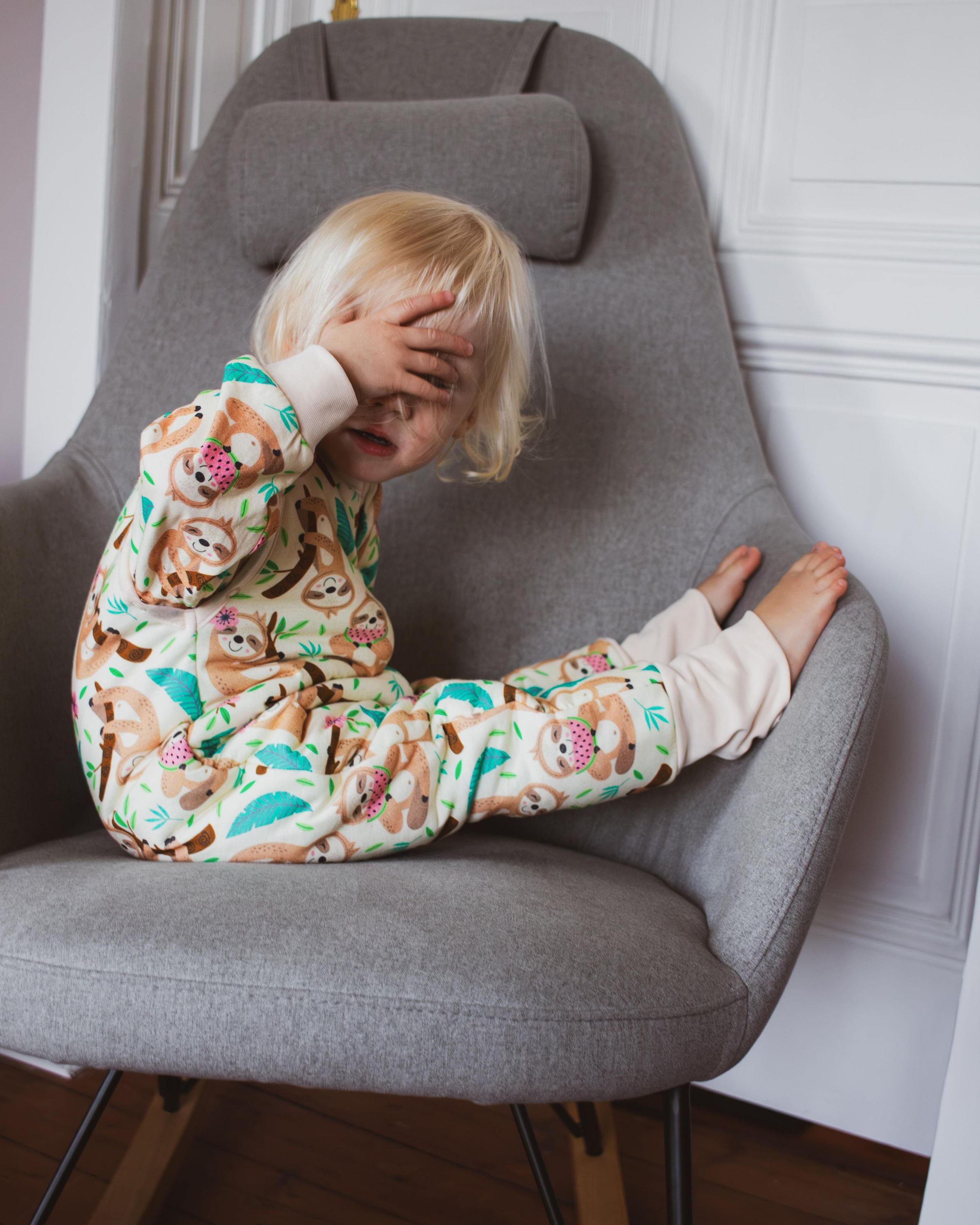 TupTam Babyschlafsack 2.5 TOG Schlafsack BIO-Baumwolle mit Beinen und Ärmeln Herbst Winter – Bild 3 von 5