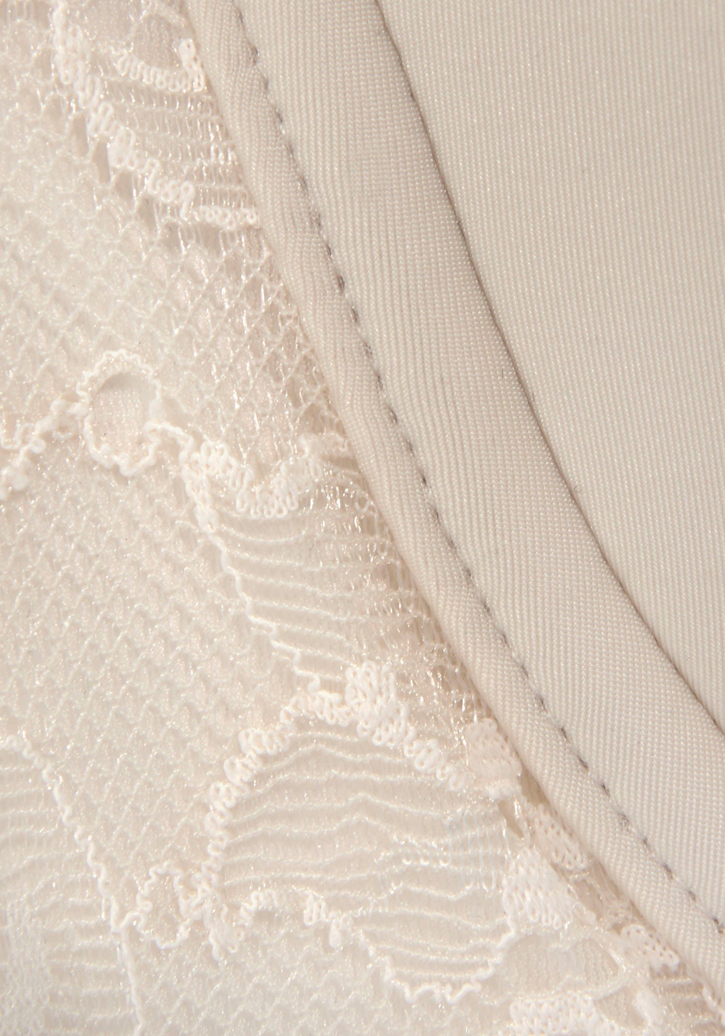 Triumph Bügel-BH Amourette Charm WHP01 mit Stretch-Spitze und nahtlos vorgeformten Cups