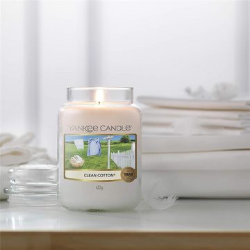 Yankee Candle Duftkerze Clean Cotton, im Glas, 623 g, Duft nach weißen Blüten und Zitrone