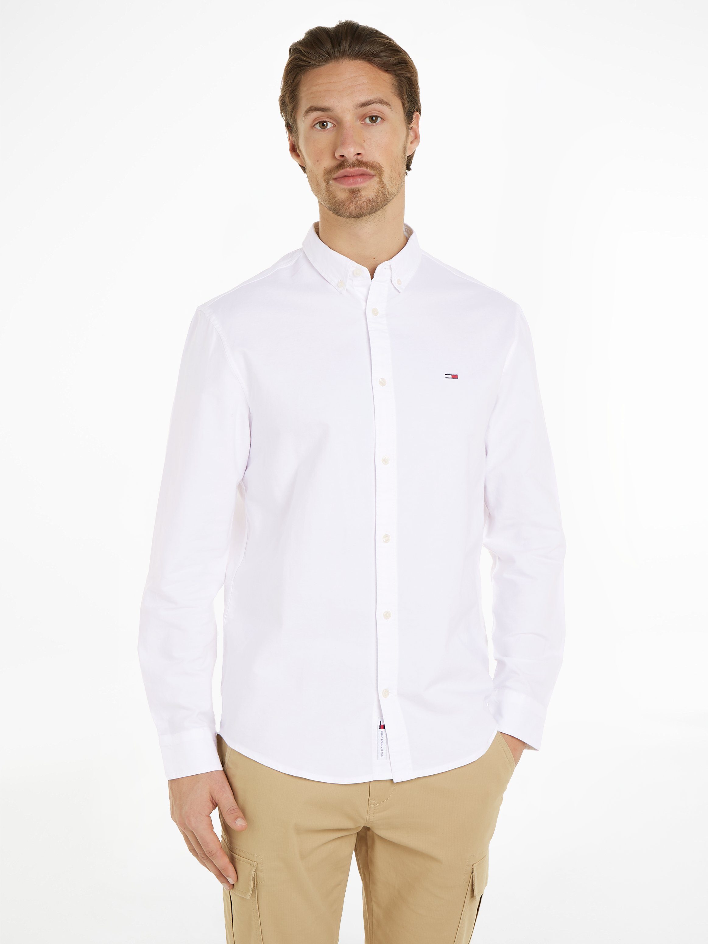 Tommy Jeans Langarmhemd TJM ENTRY REG OXFORD SHIRT mit Logoprägung